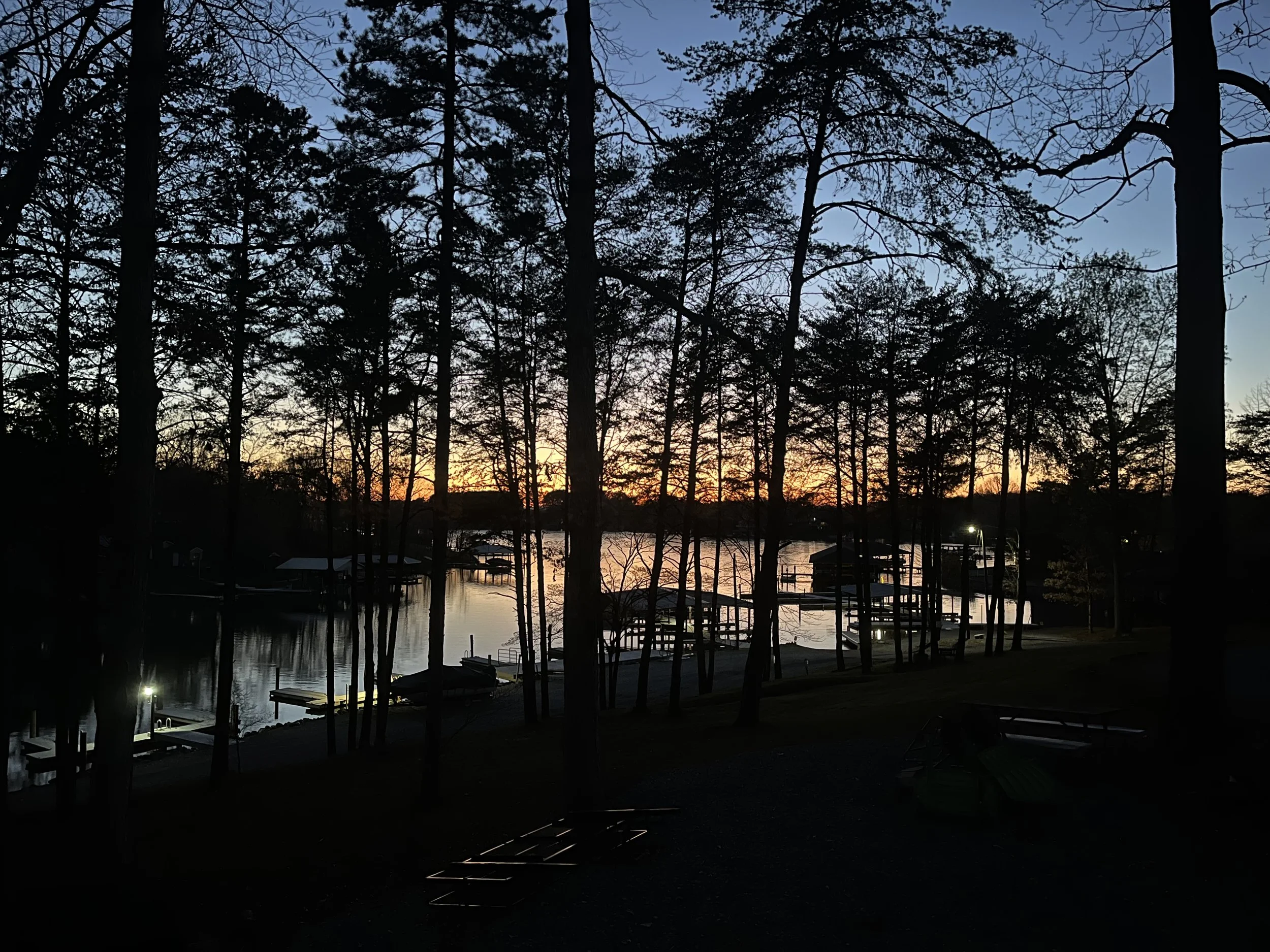 RV camping at Eagles Roost Campground, Smith Mountain Lake Virginia