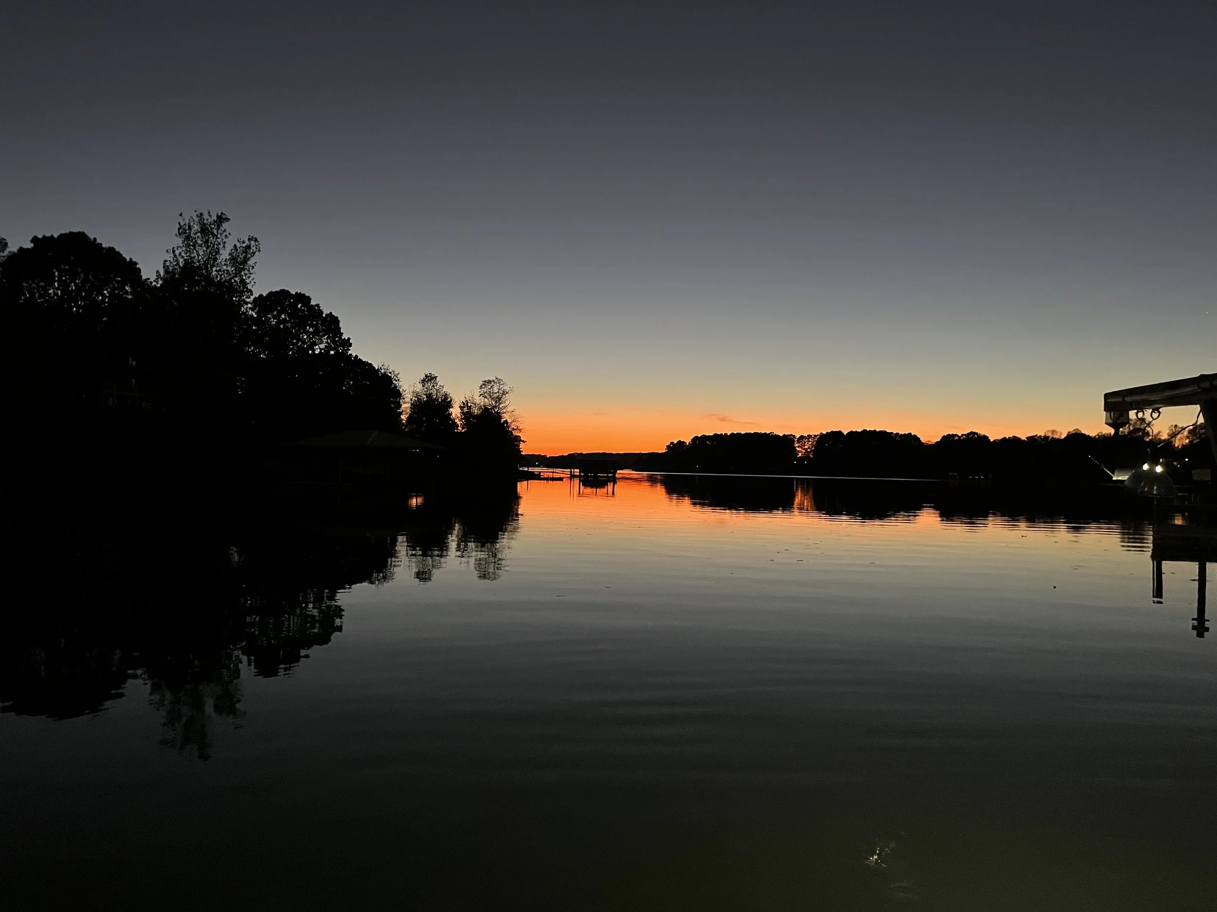 RV camping at Eagles Roost Campground, Smith Mountain Lake Virginia