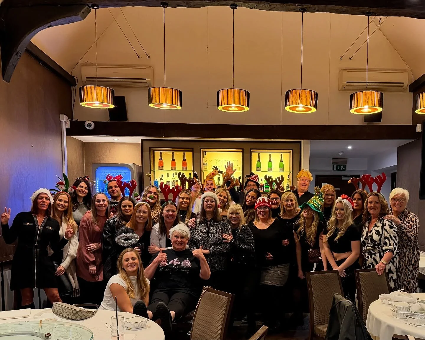 Merry Christmas from all the team at Villiers Barn! 🎄  We have had another incredibly busy year and as a small family run business, we couldn&rsquo;t have done it without our brilliant staff! 🩷 So much goes on behind the scenes and leading up to yo