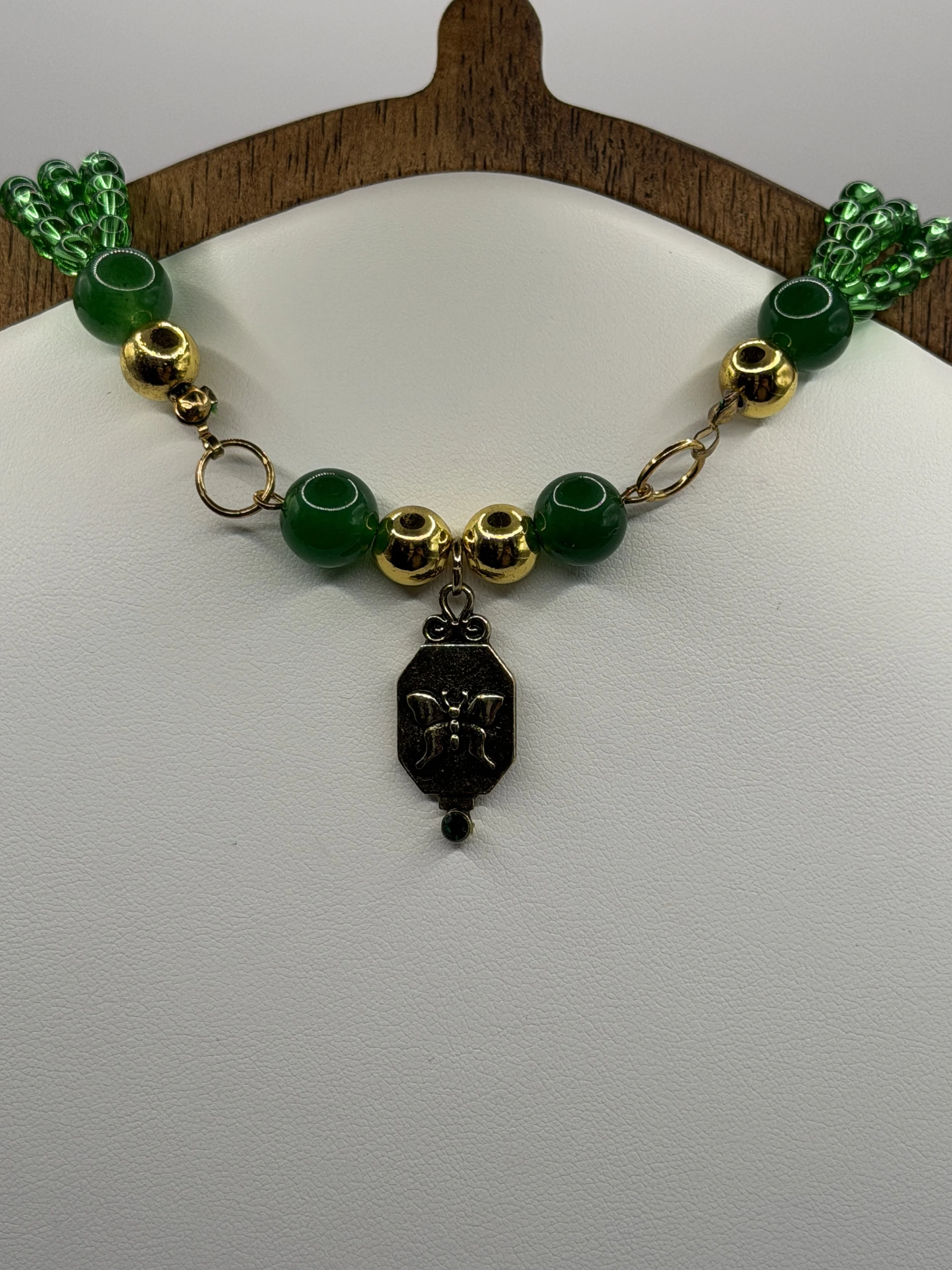 Prithvi Viśvagarbhā_Charm.jpg