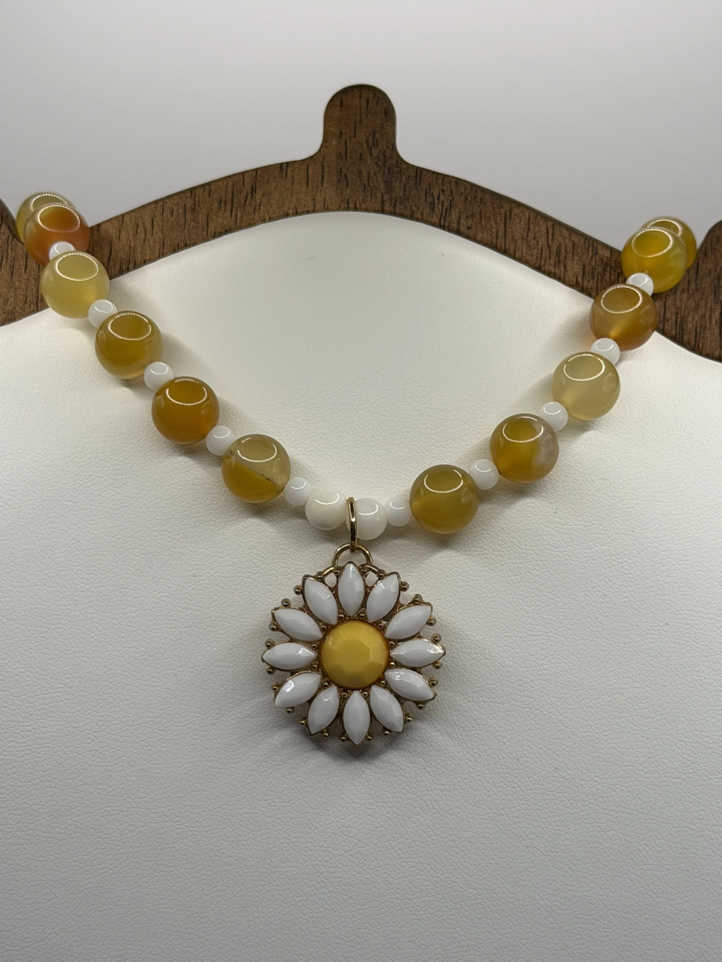 Apollo Helianthus _Charm.jpg