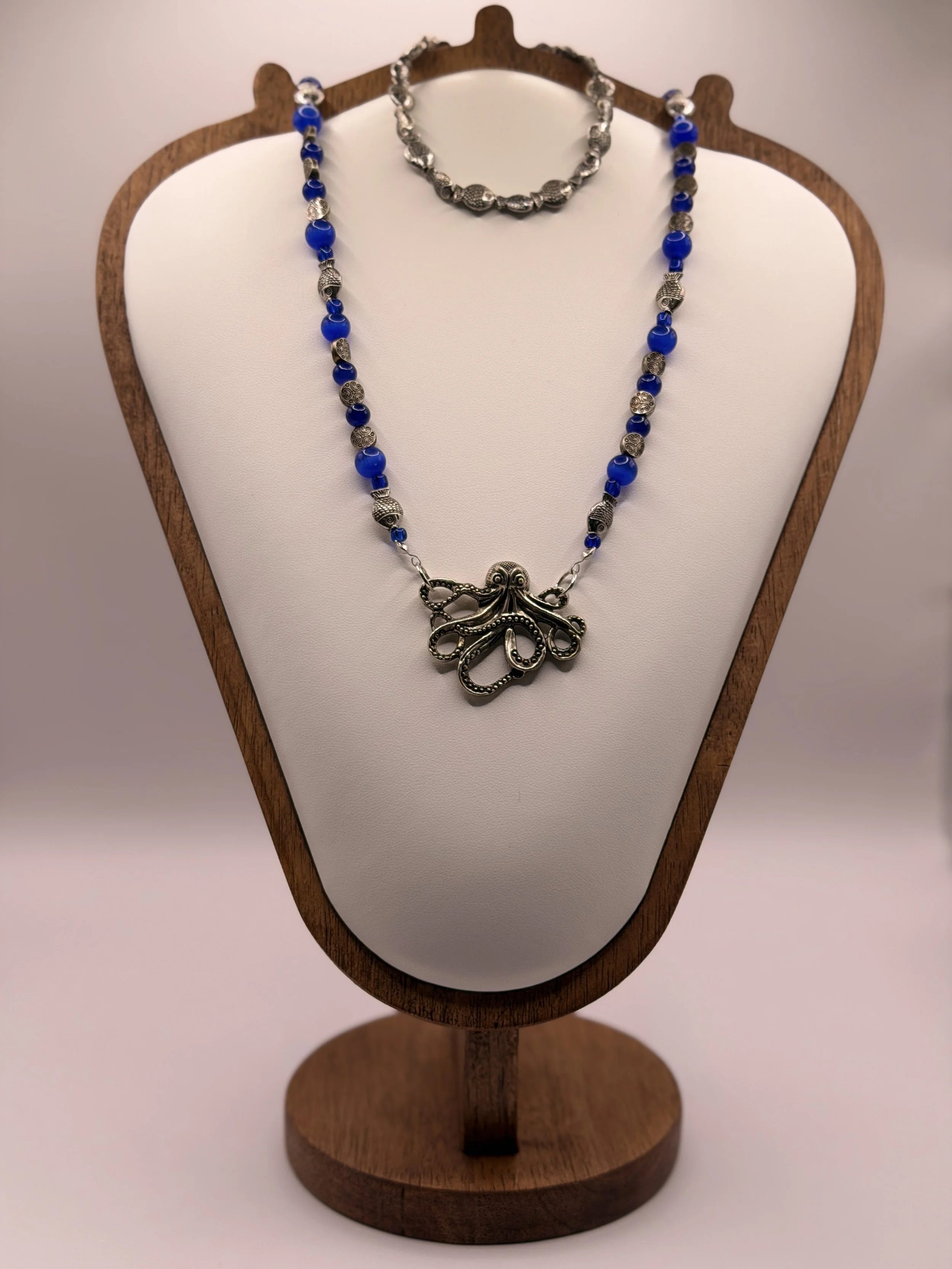 Skylla Epoptes_Necklace_Bracelet.jpg