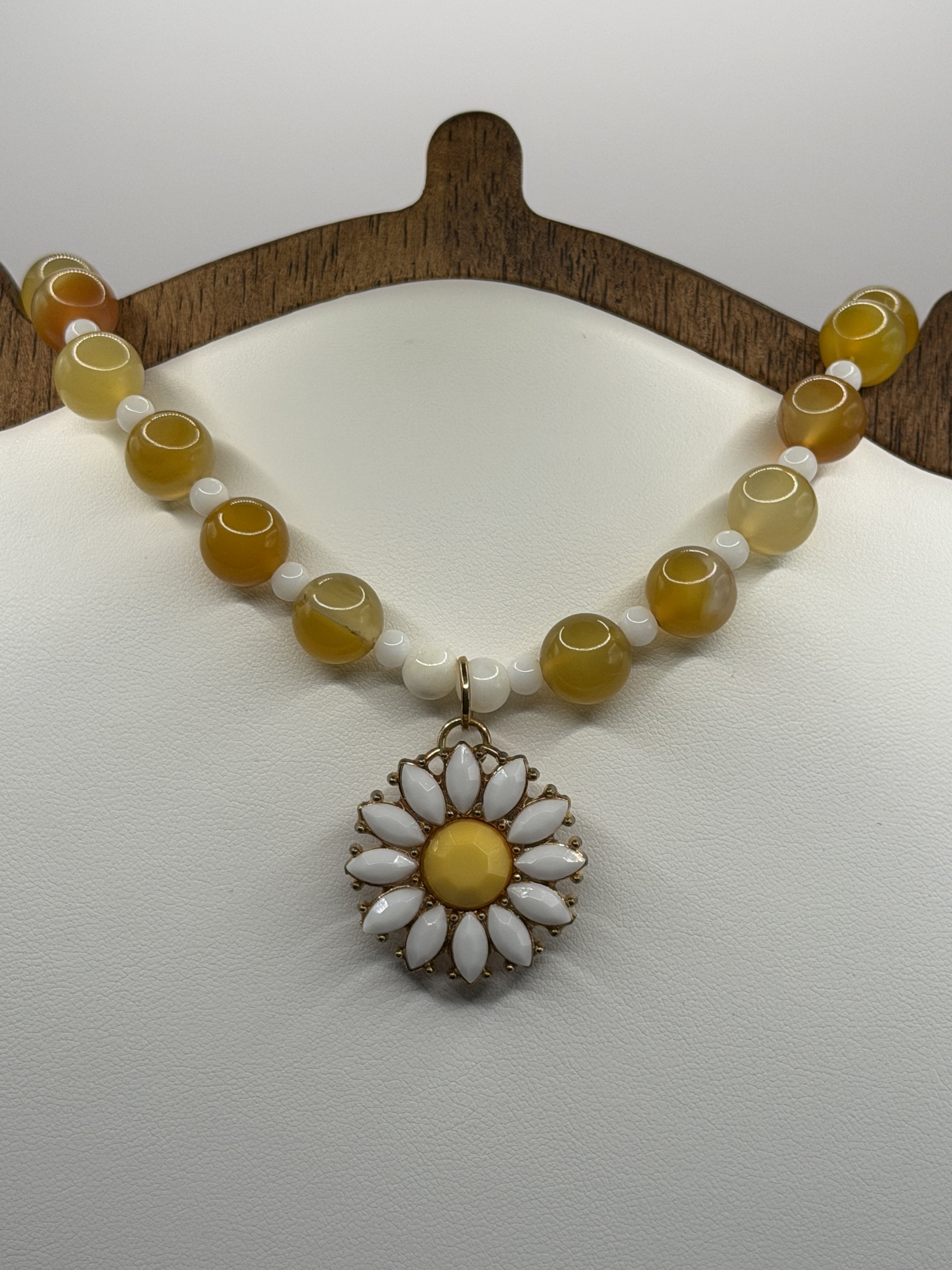 Apollo Helianthus _Charm.jpg