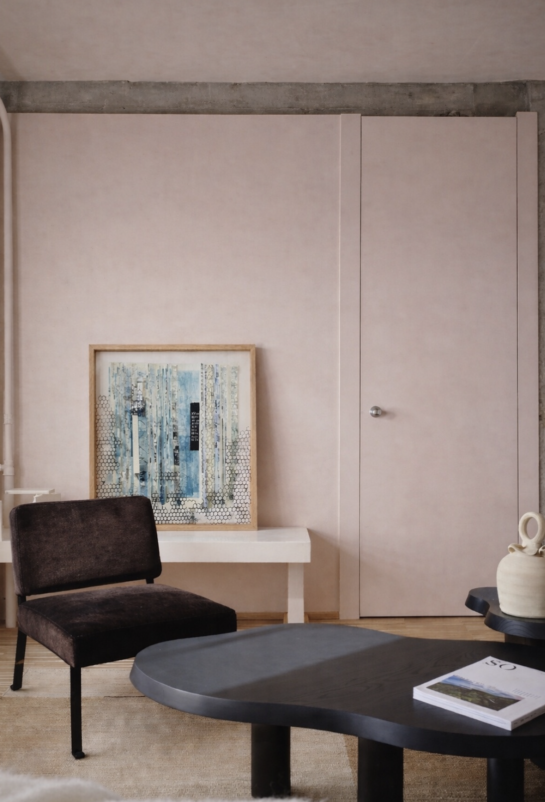 EXPECTATIVAS
Assemblage of 8 reconstructed and reassembled prints + screen printing on glass
73 x 73 cm
$23,000 MXN