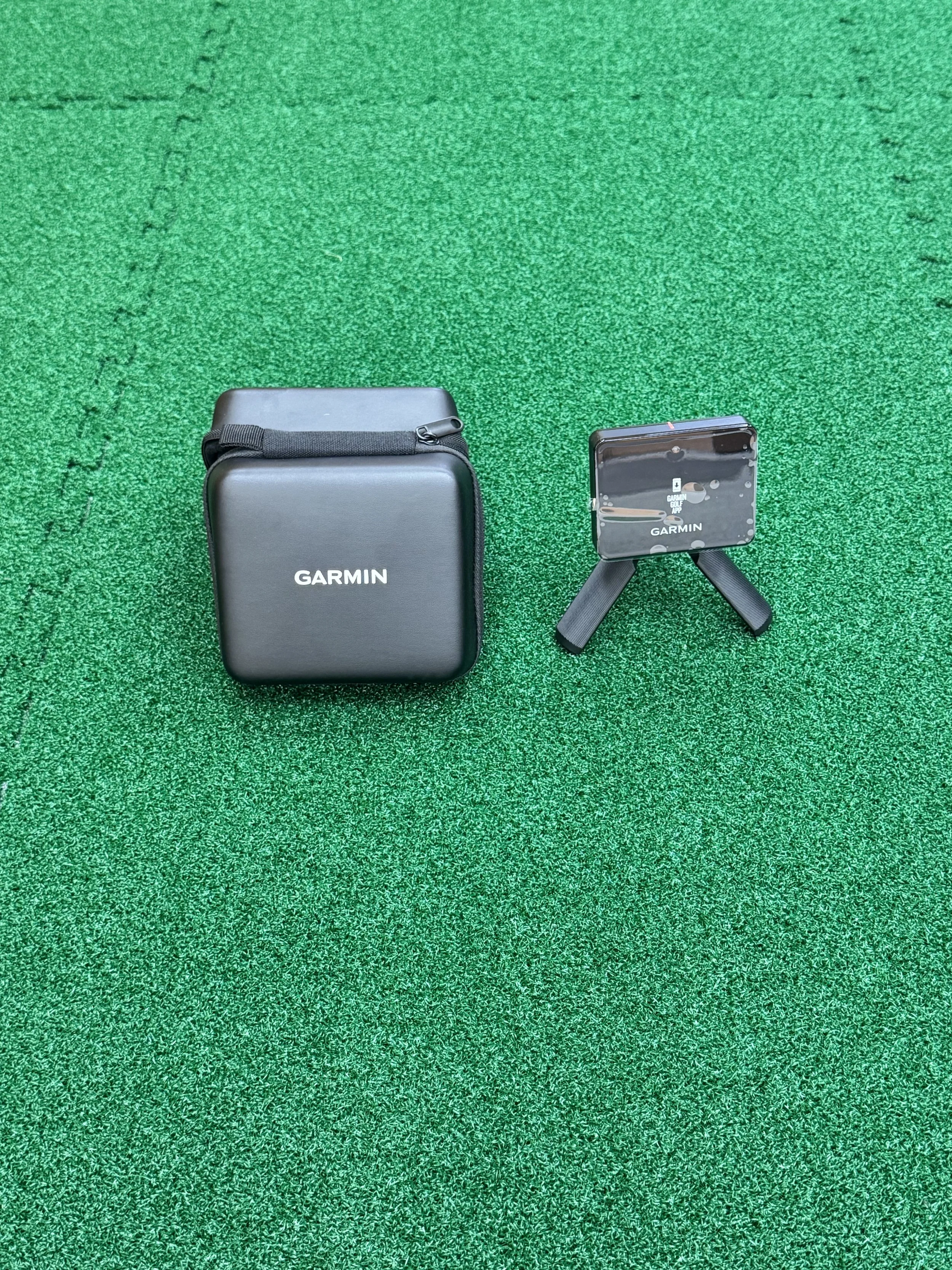 Garmin launch Monitor R10