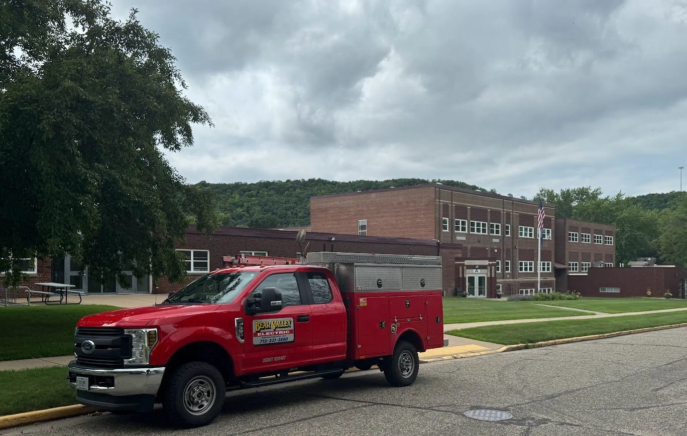 elmwood school.jpg