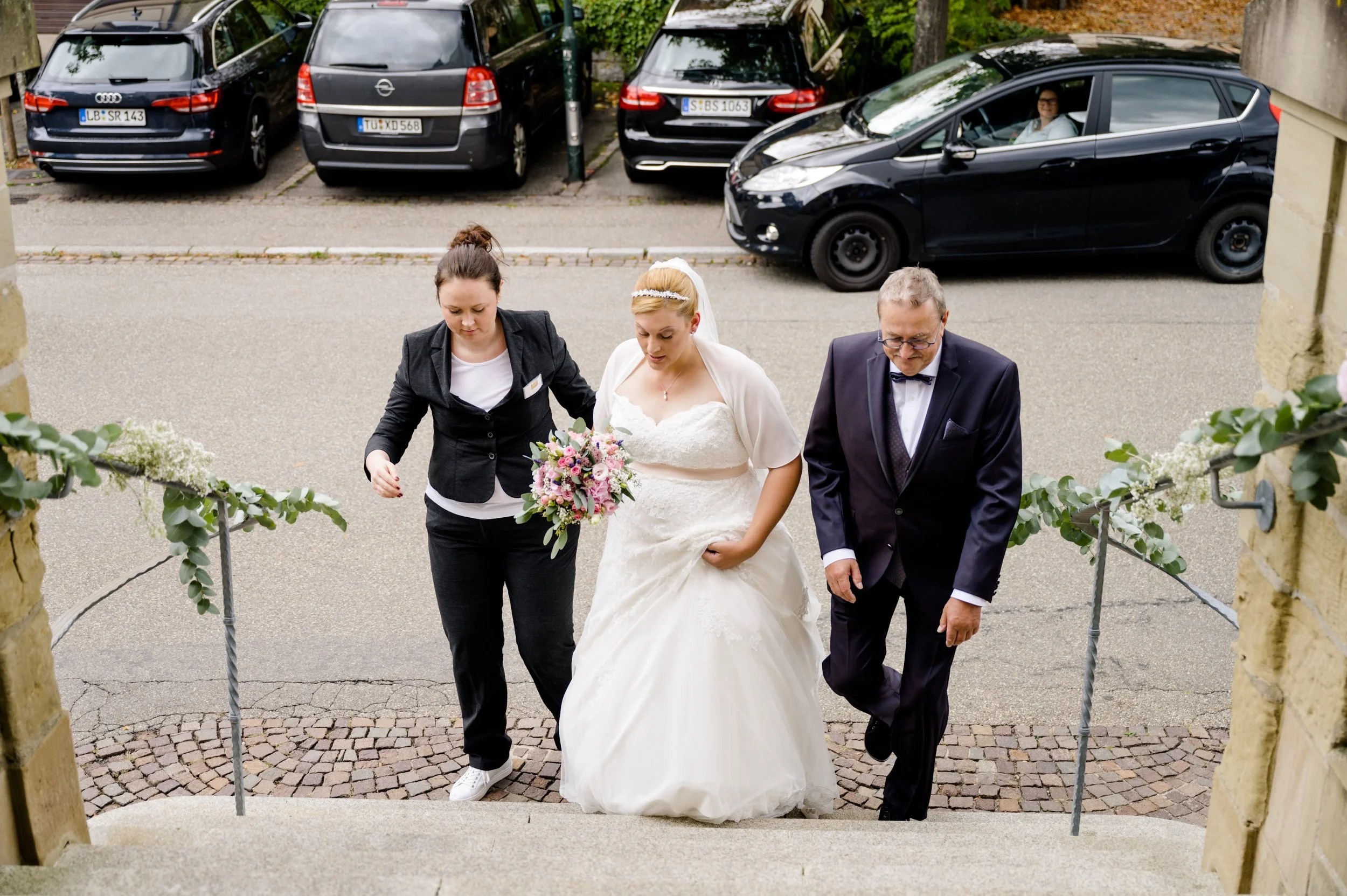 Rustic table setting at one of Laurie’s customers wedding.