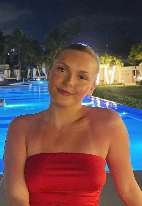 Spray tan technician