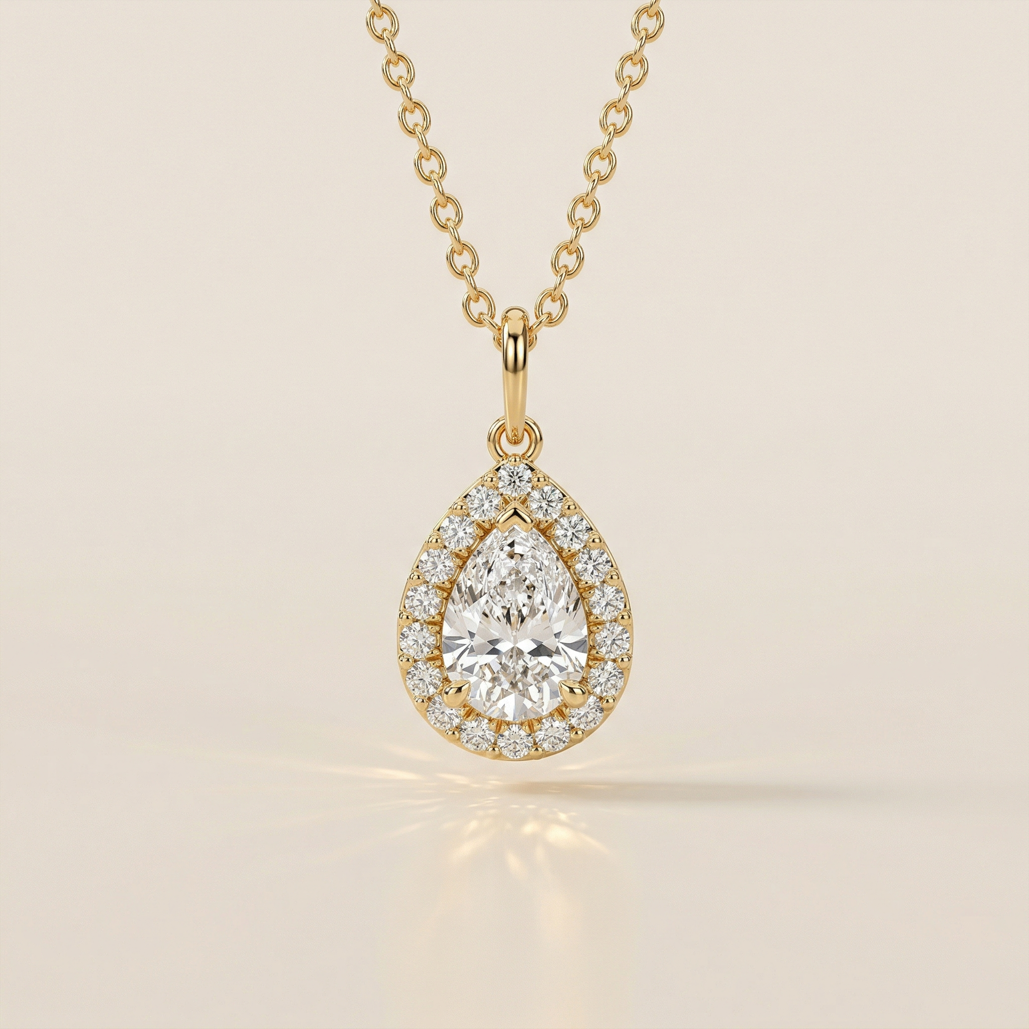Poire halo pavé diamant