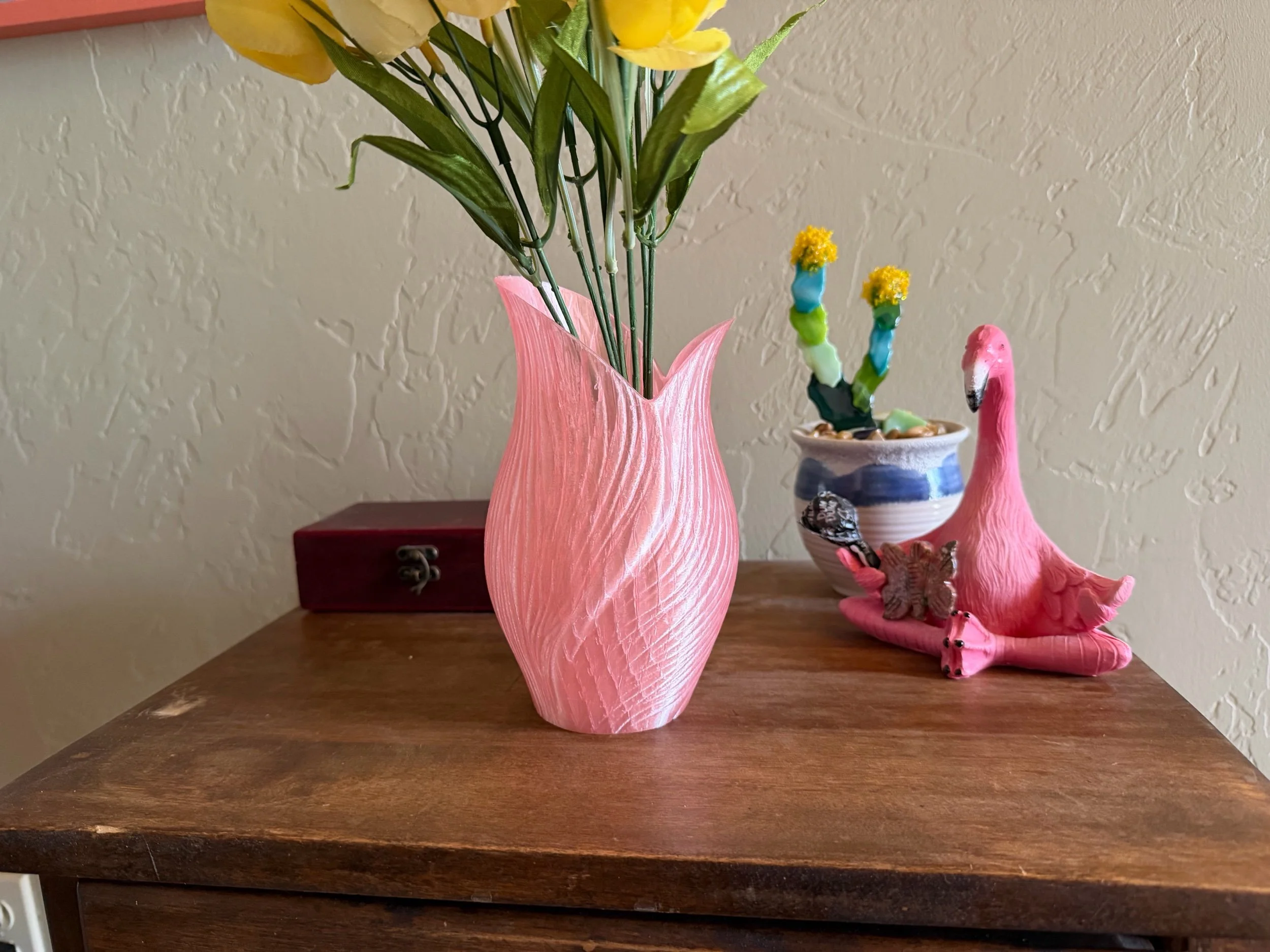 Tulipa Vase – Translucent Pink | Modern Spiral Flower Vase | 3D Printed Home Decor