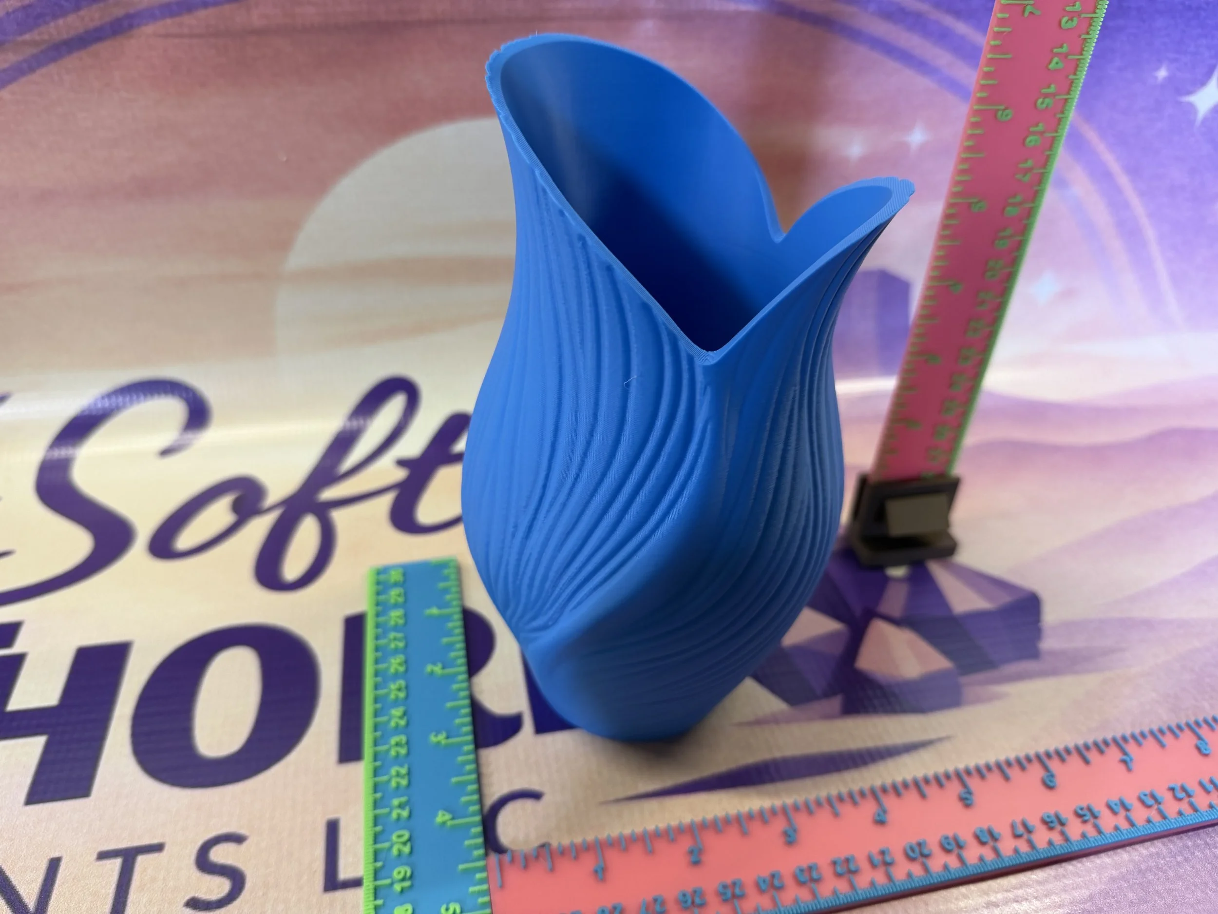 tulipa-vase-modern-spiral-flower-vase-blue