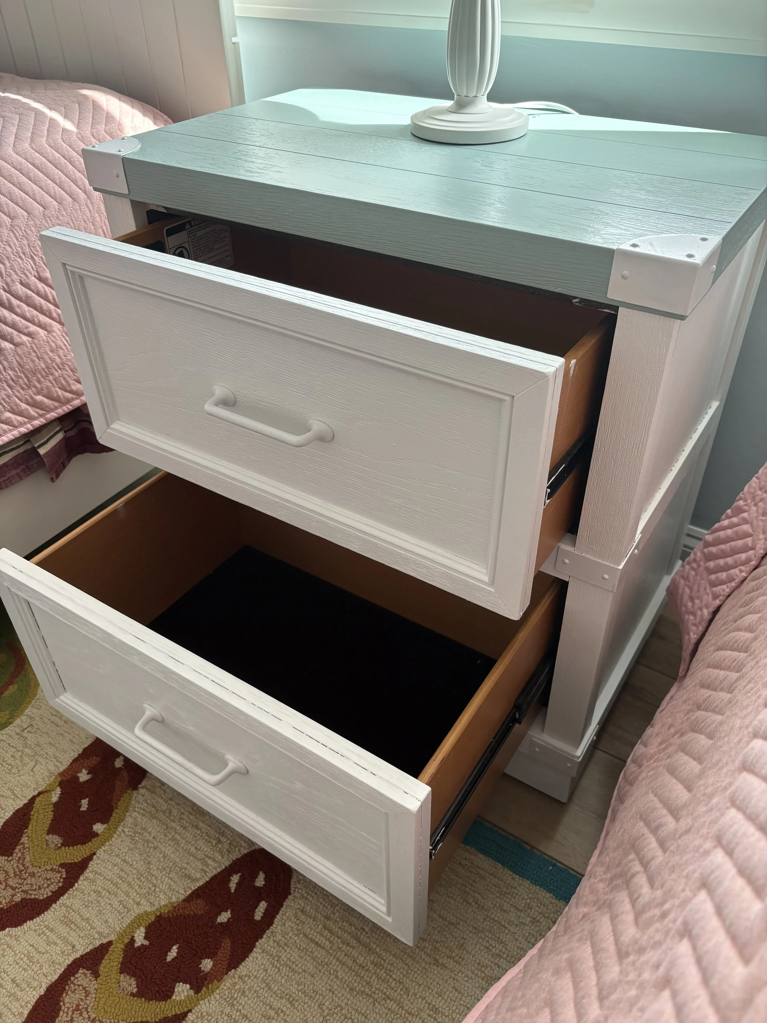 Havertys night stand c.jpeg