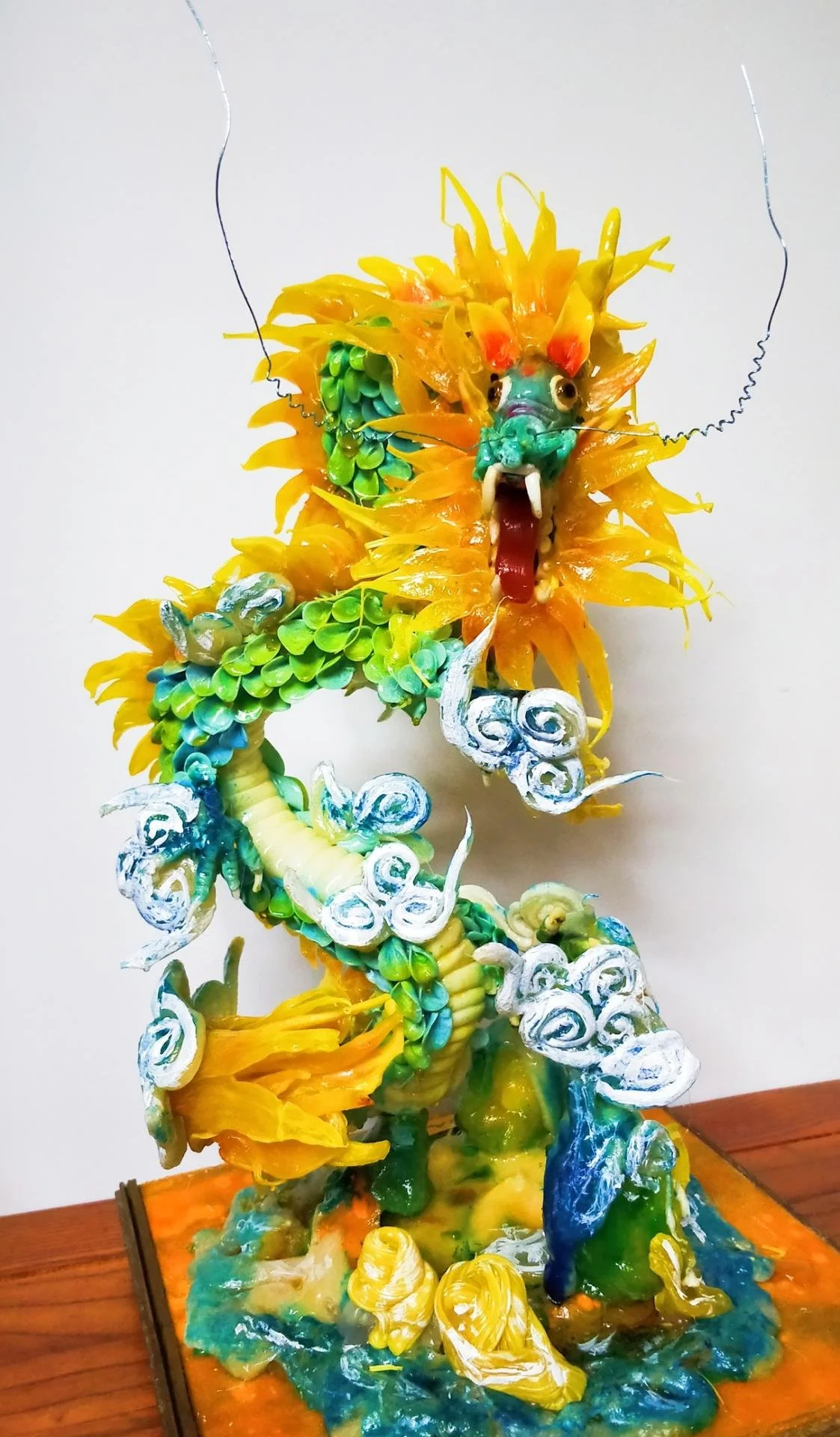 Image d'un dragon en figurine de sucre