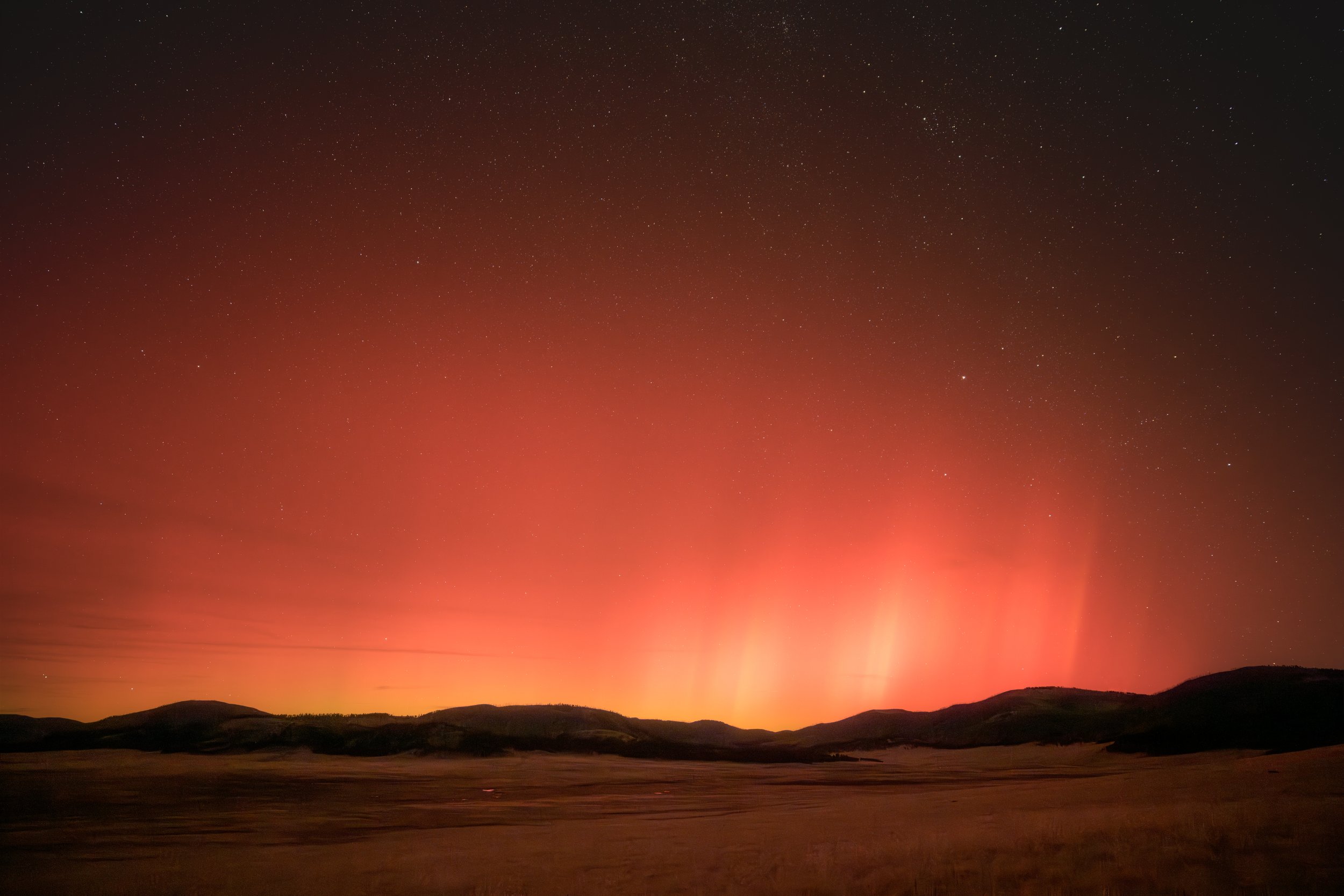 Aurora in the Jemez Mountains (1:50)