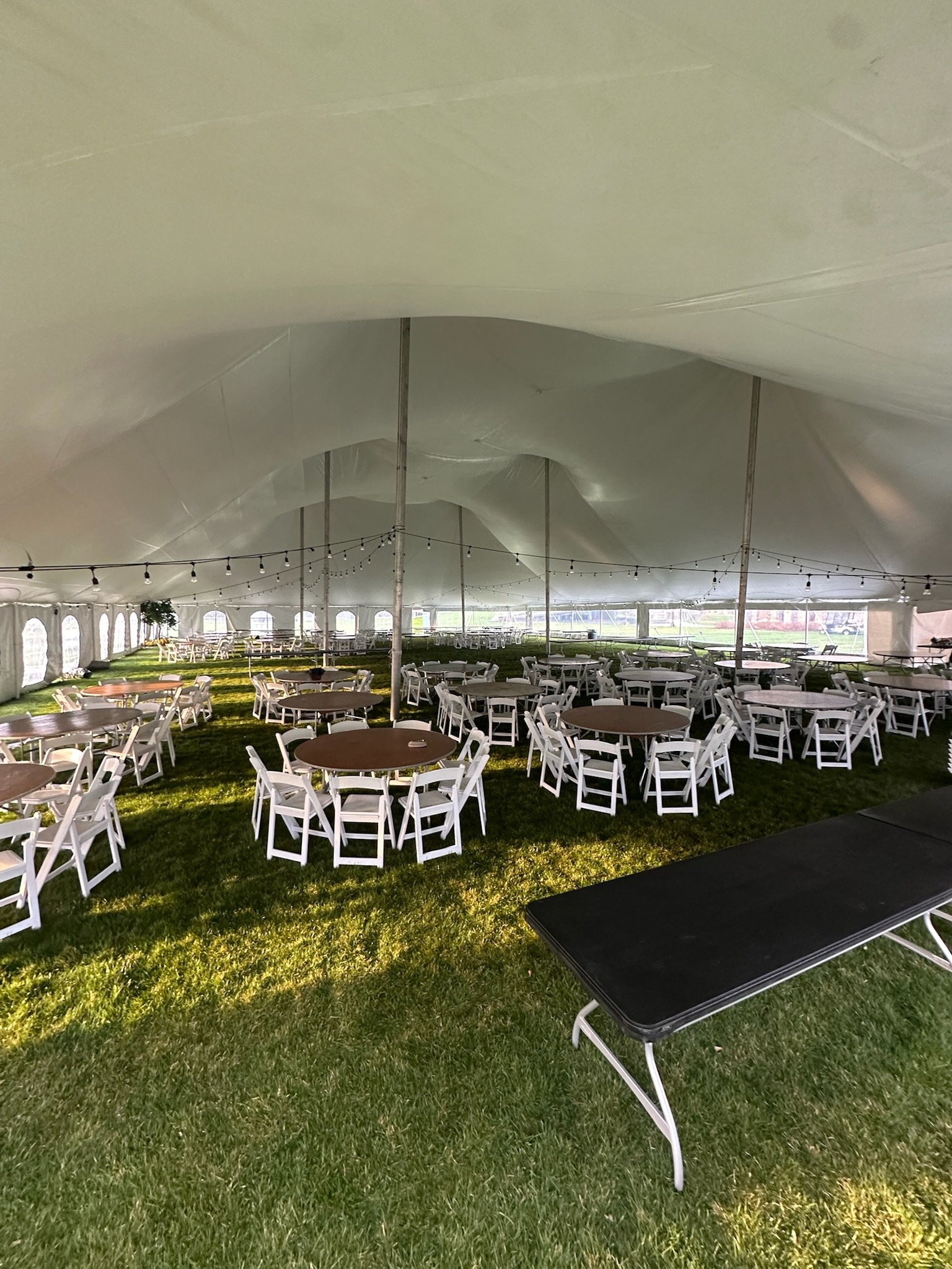 Tent Setup at Emma Willard School with Edison lights. Setup by Whalen Tents