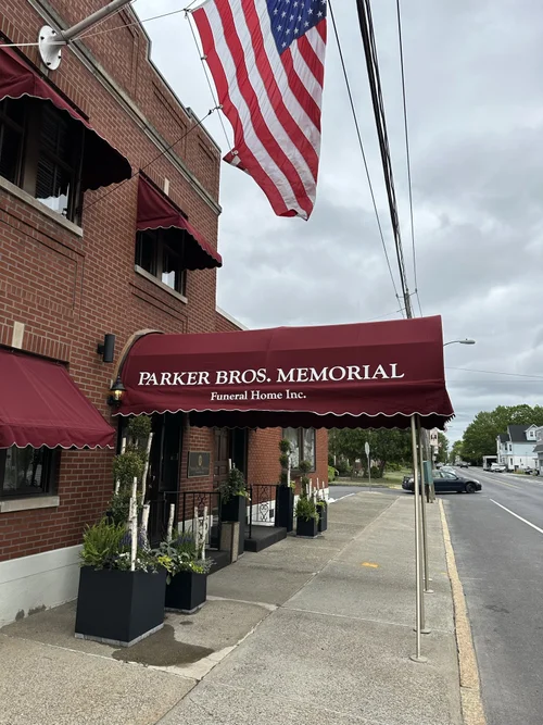 Awning installation in the Capital Region