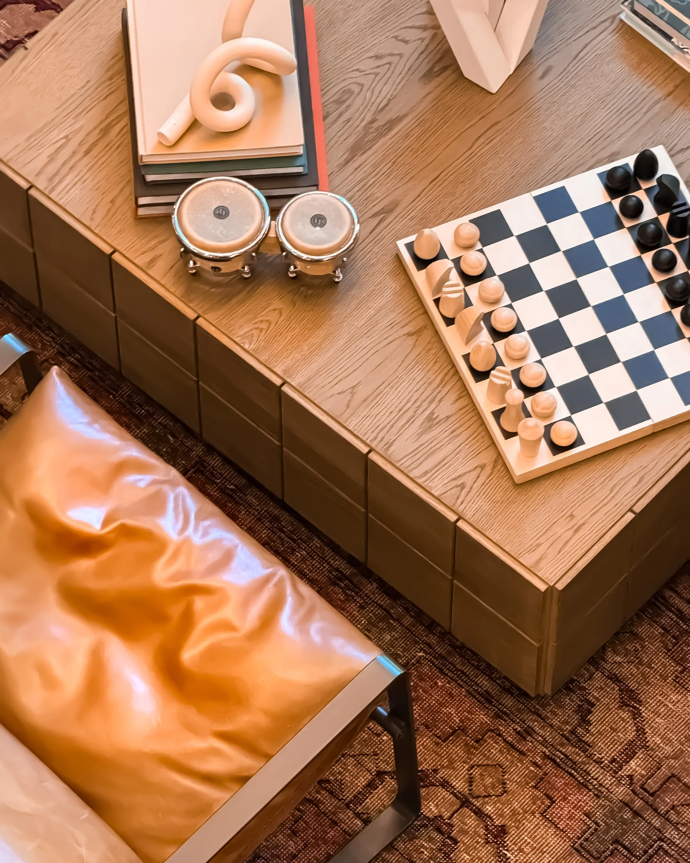 Creative Amenity Lounge