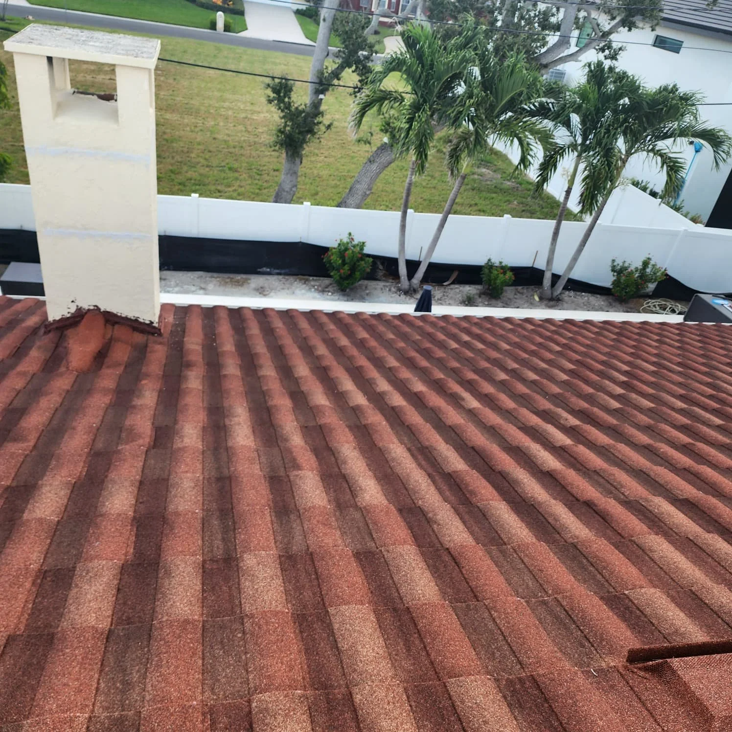 tierre verde metal coated roof soft wash before