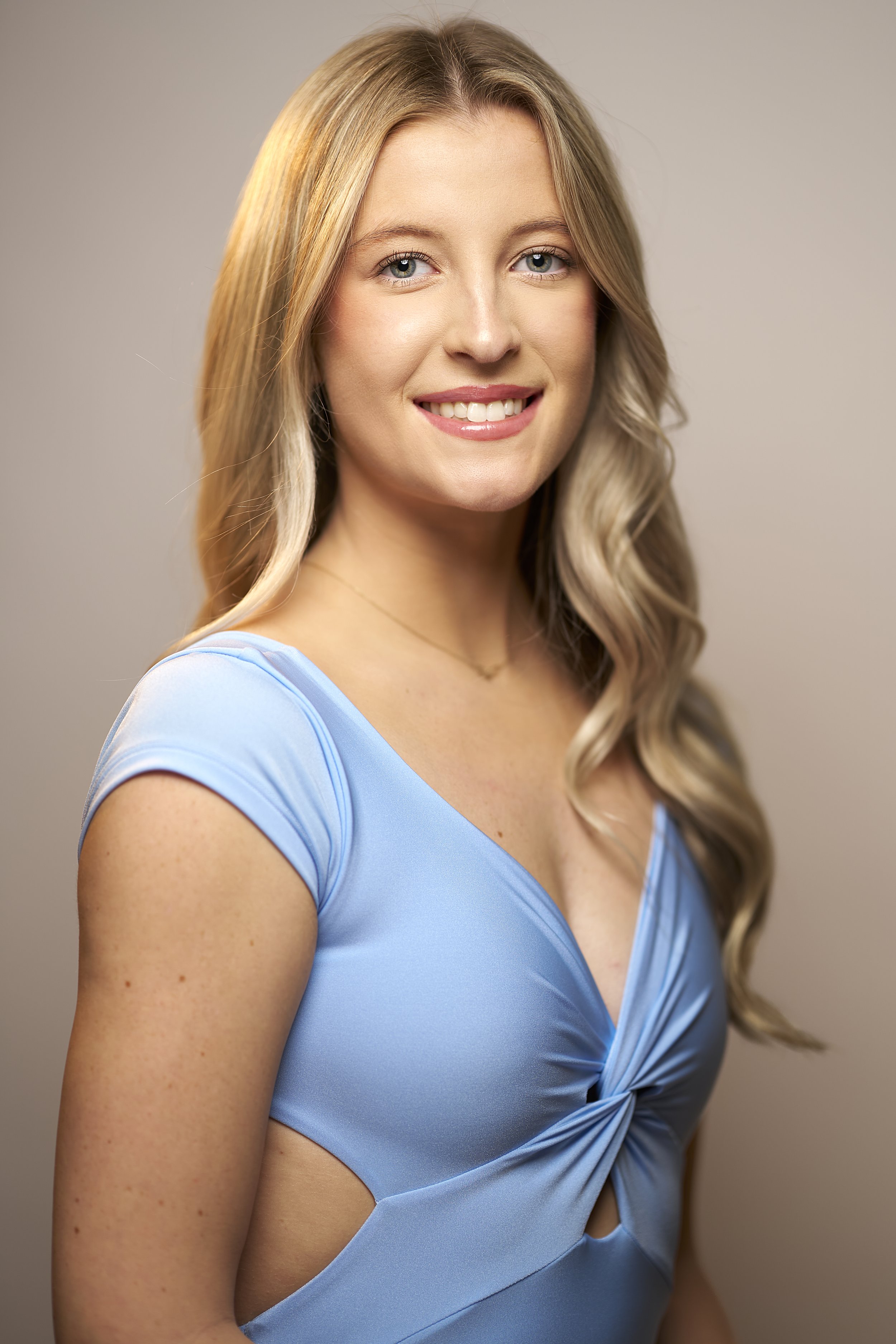 Hadleigh Headshot 2024_25 5.jpg