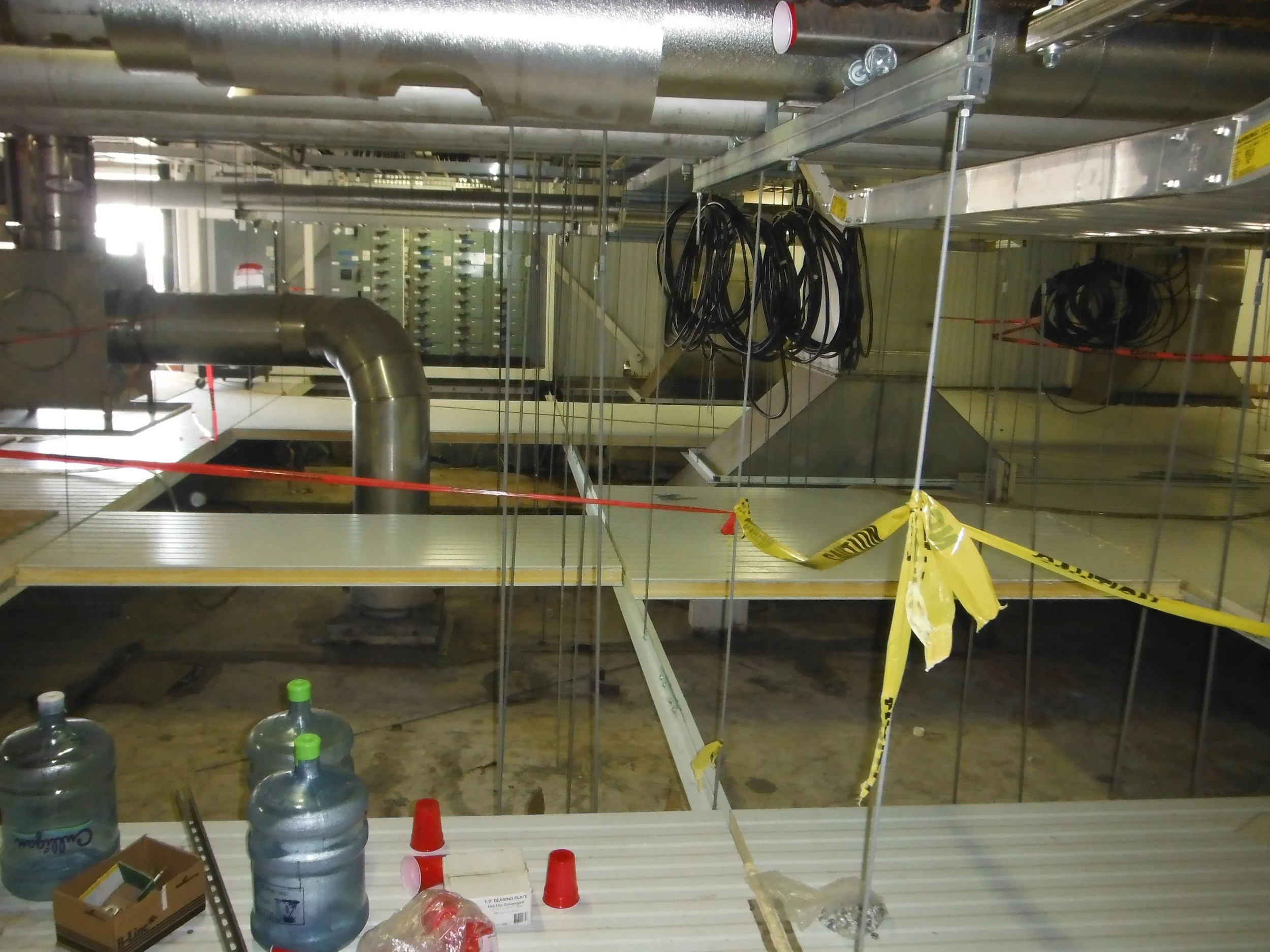 Walk-on Ceiling Photo 5-8-13 003.jpg