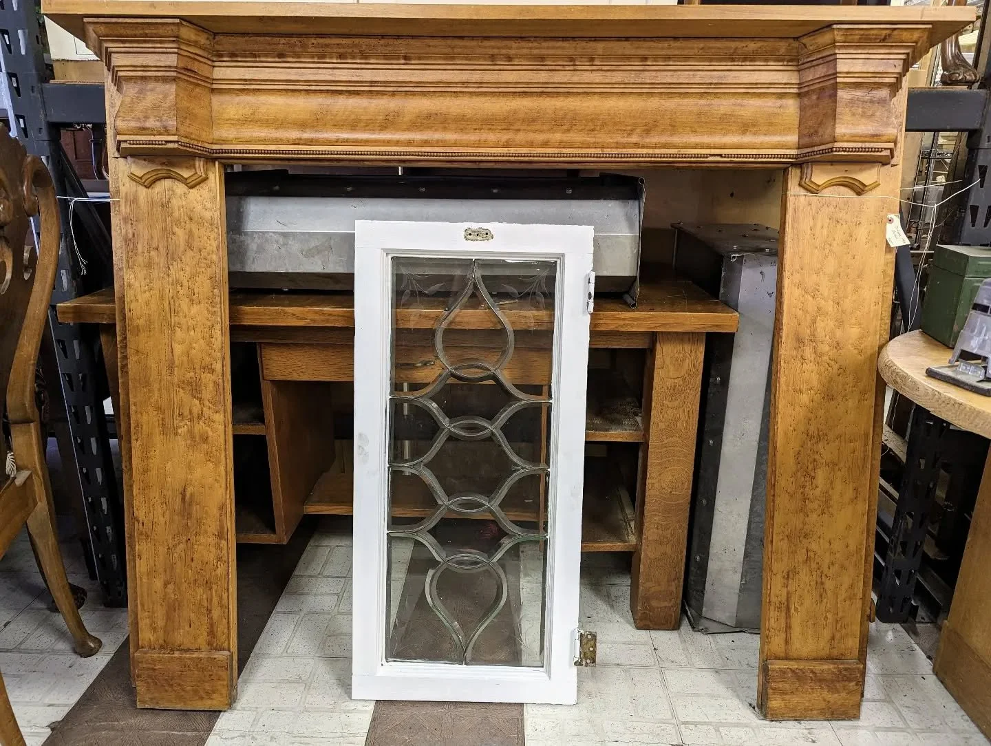 Two highlights from a recent salvage!
There is more where that came from!

#salvage #architecturalsalvage #birdseyemaple #glass #leadedglass #transom #fireplace #fireplacemantel #mantel