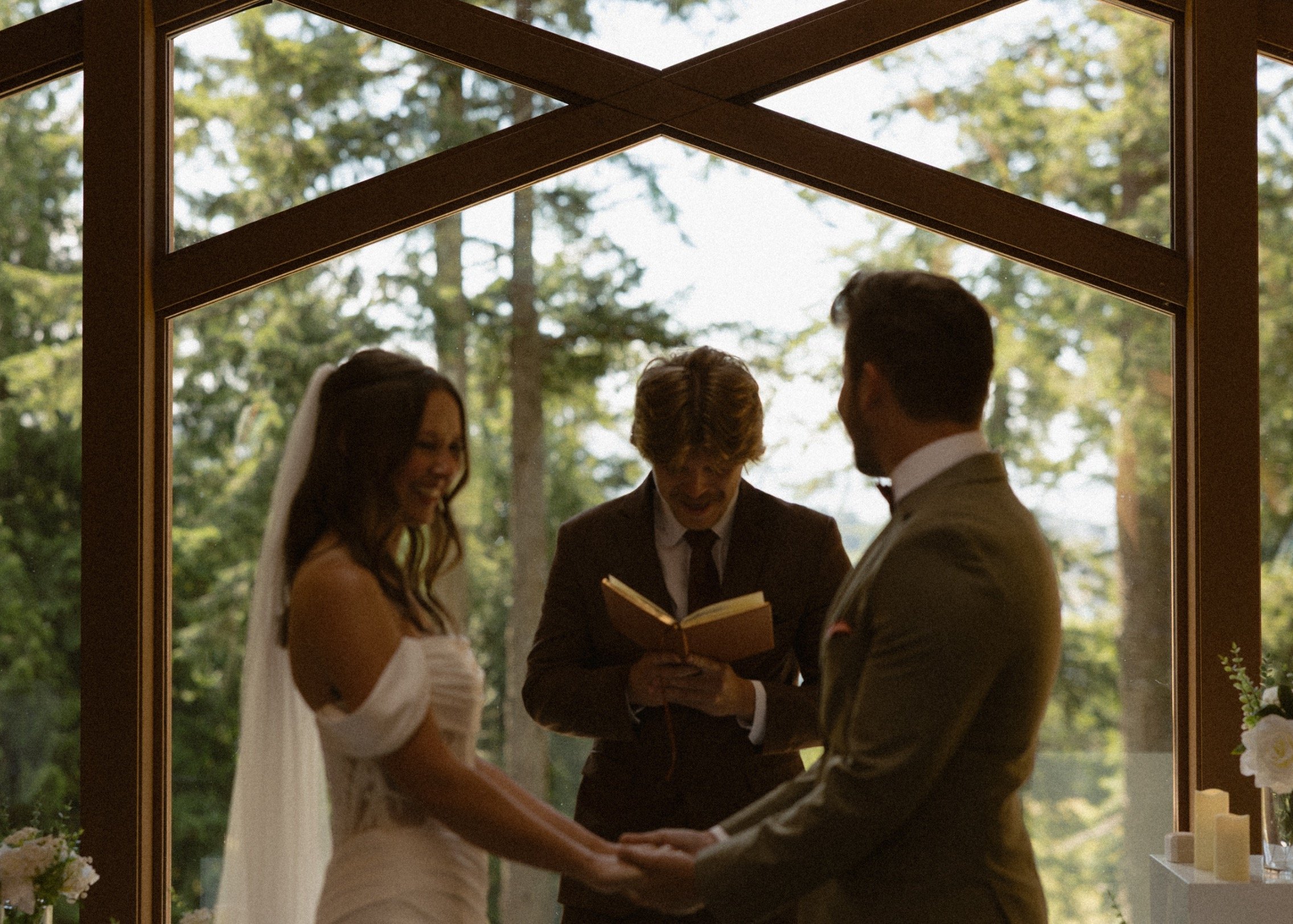 capella-by-the-sea-elopement-ceremony-brookings-oregon0J6A2618.jpg