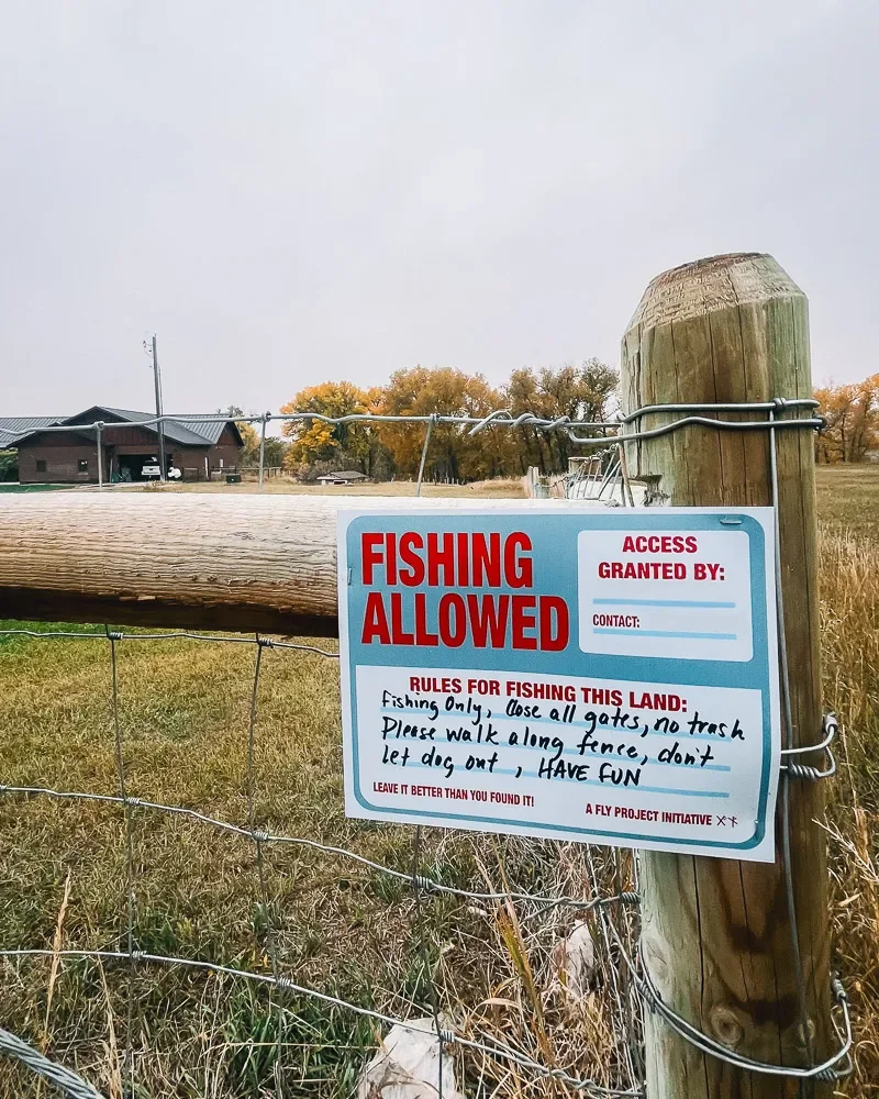BA_tfp_fly_project_fishing_allowed_sign_1__3020327__.webp