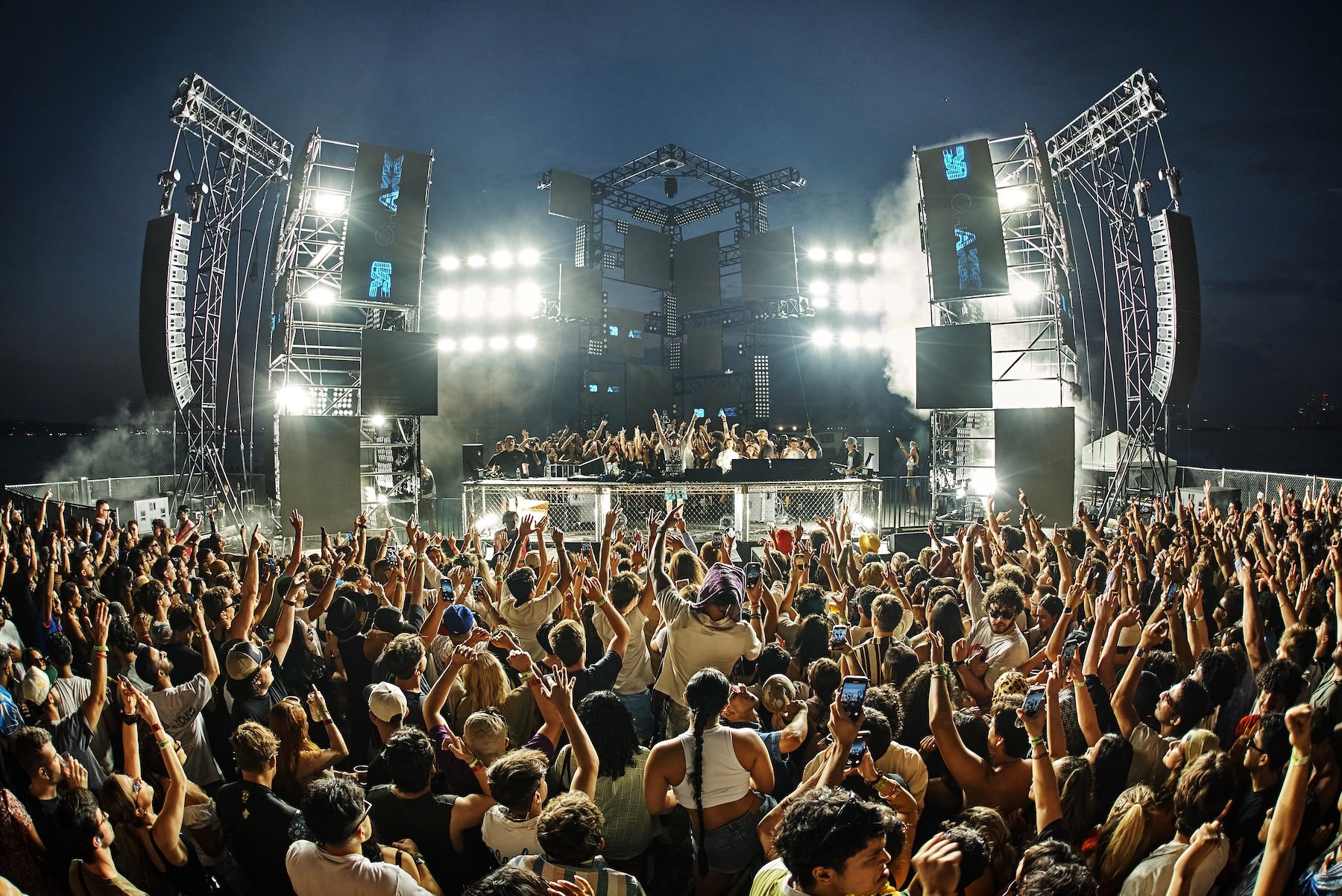 20250621_BROOKLYN ARMY TERMINAL_MOCHAKK CALLING_SELECTS_[109] - @ERIKLORCH.jpg