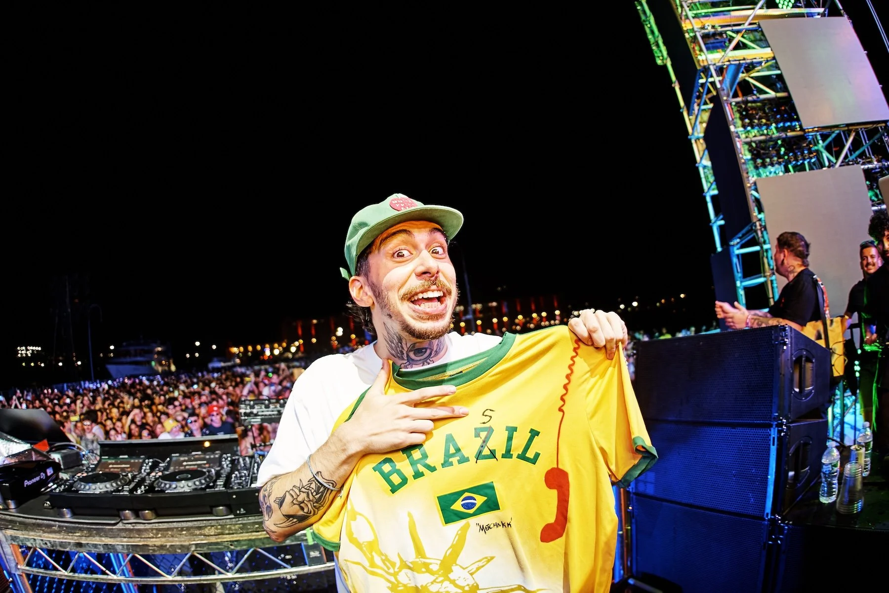 20250621_BROOKLYN ARMY TERMINAL_MOCHAKK CALLING_SELECTS_[128] - @ERIKLORCH.jpg