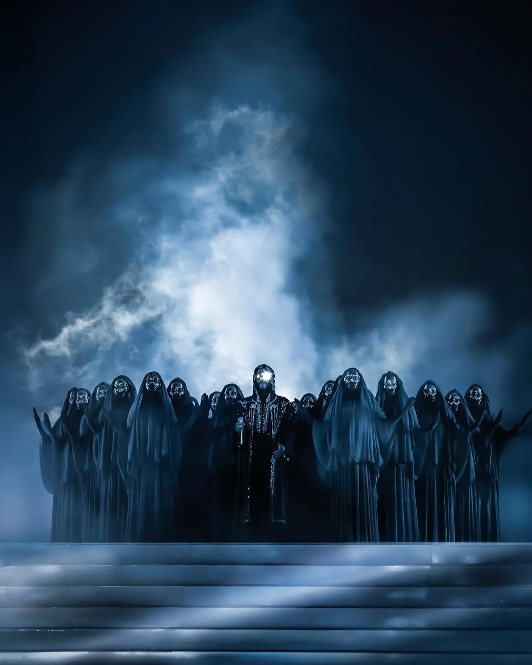 WEEKND AT METLIFE STADIUM