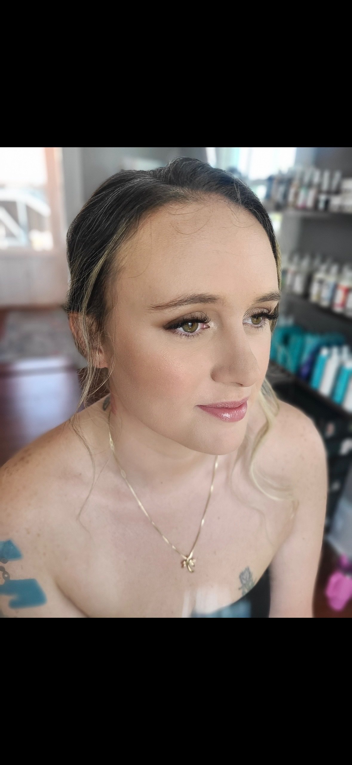 Soft glam bridal make-up by Molly Thompson
