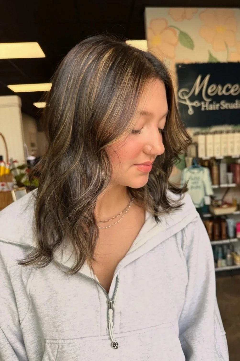 Dimensional brunette by Molly Thompson