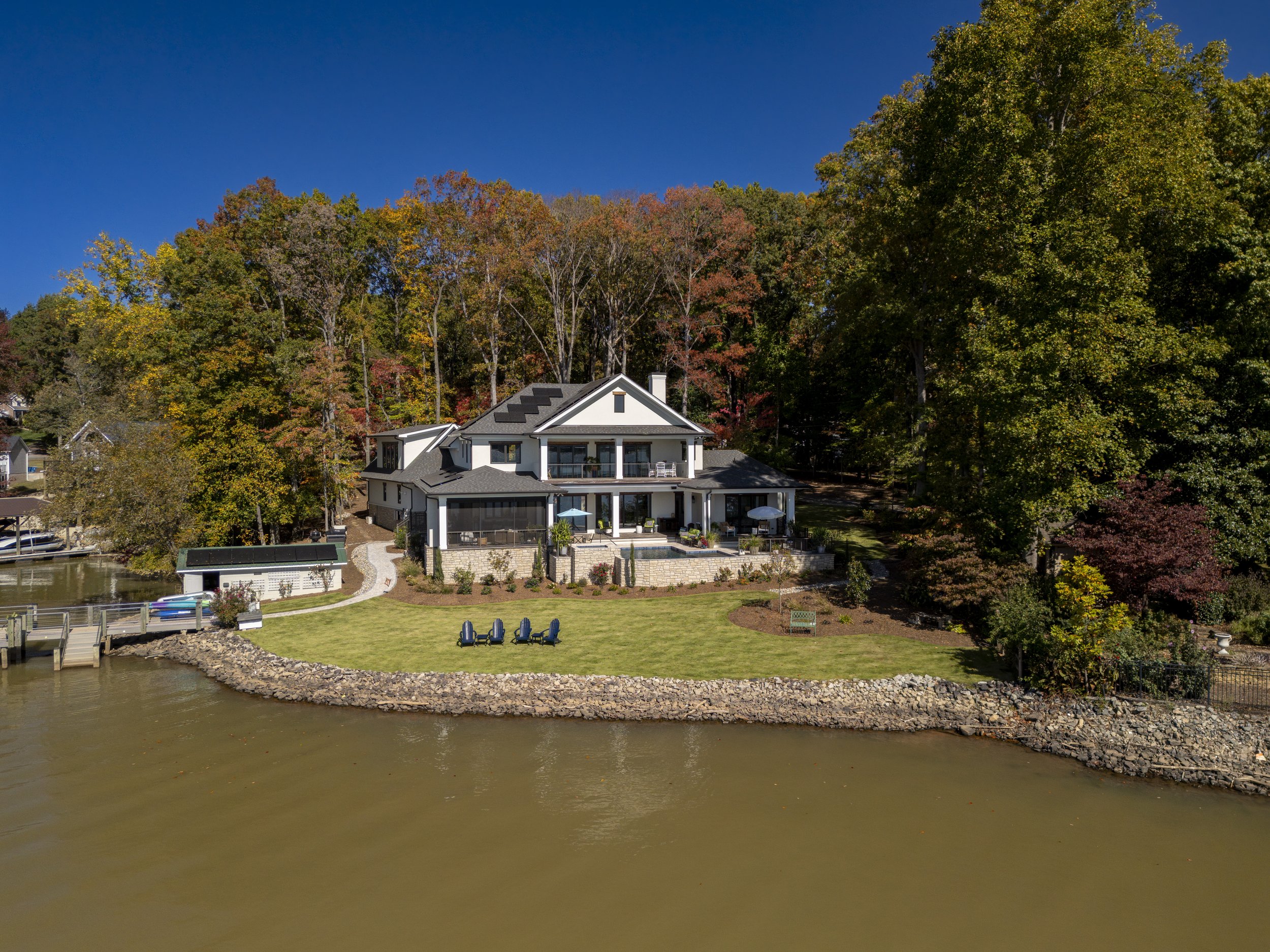 Pippin_20241024_3715 Kingfisher Lane-50.jpg