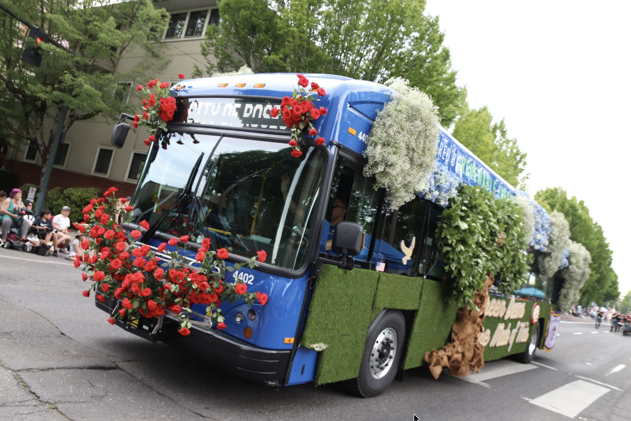 TriMet Grand Floral Parade Portland Rose Festival 225000 spectators community event - FinksCo public sector partnership