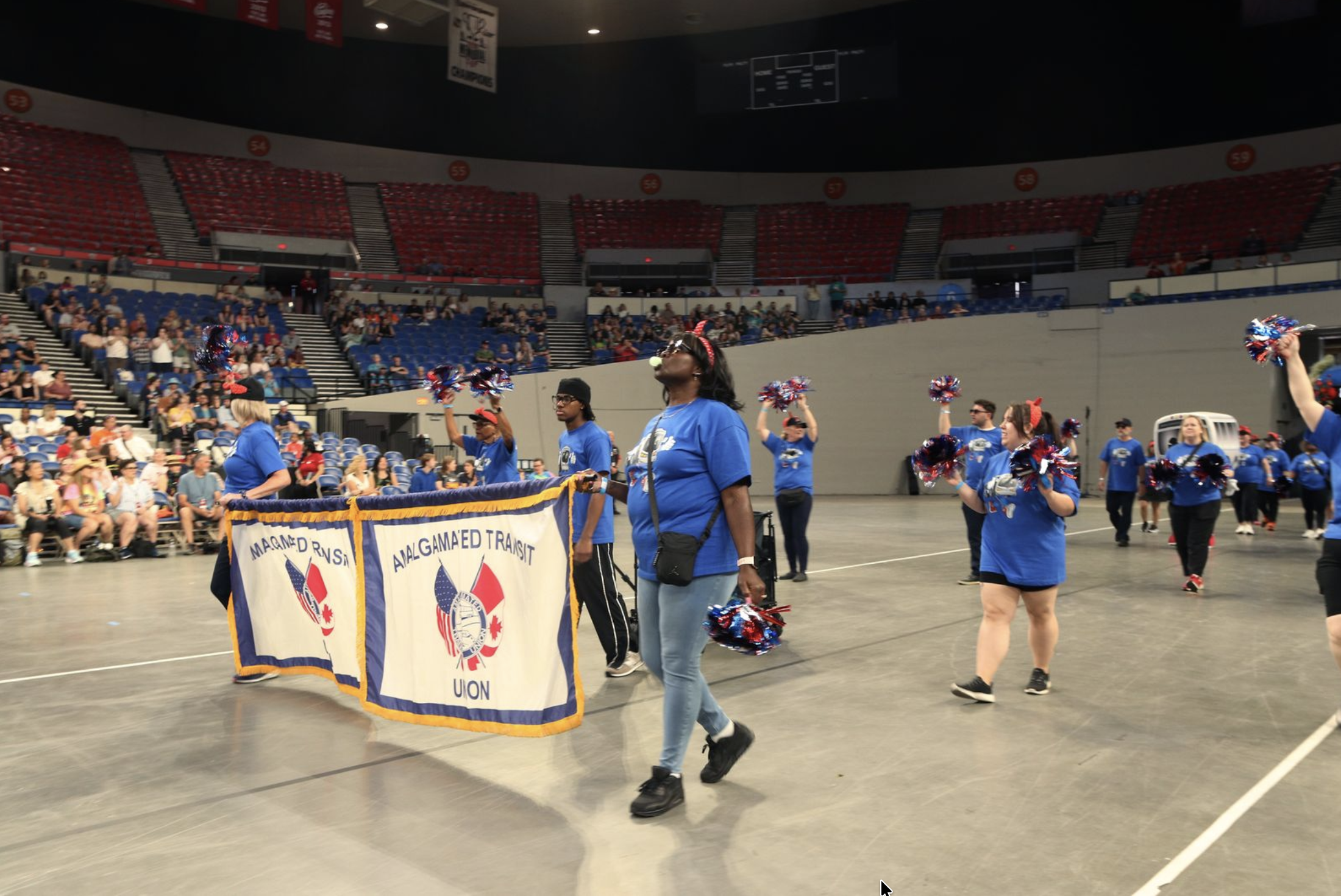 TriMet Grand Floral Parade Portland Rose Festival 225000 spectators community event - FinksCo public sector partnership