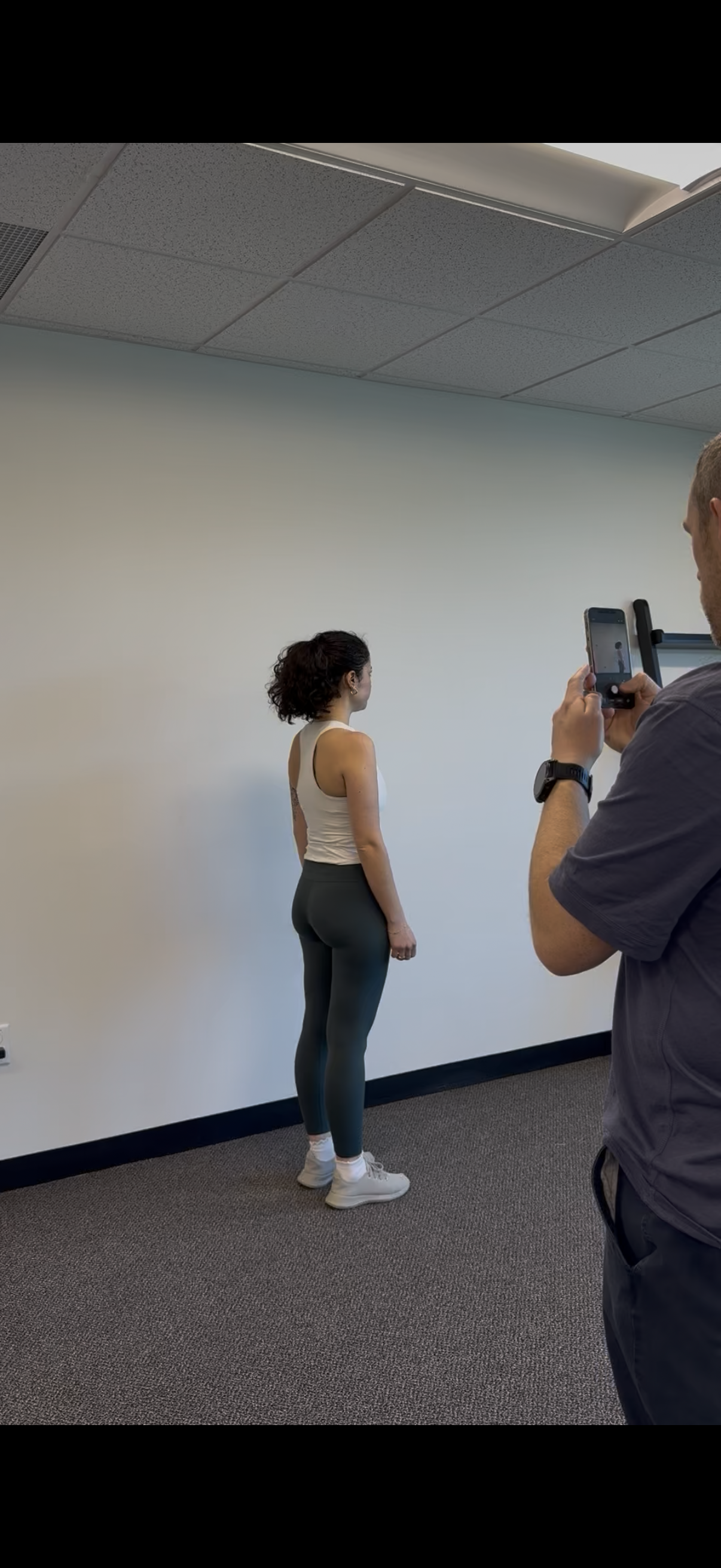 Posture analysis at Aligned Performance in Beverly MA using photos to identify imbalances and the root cause of pain