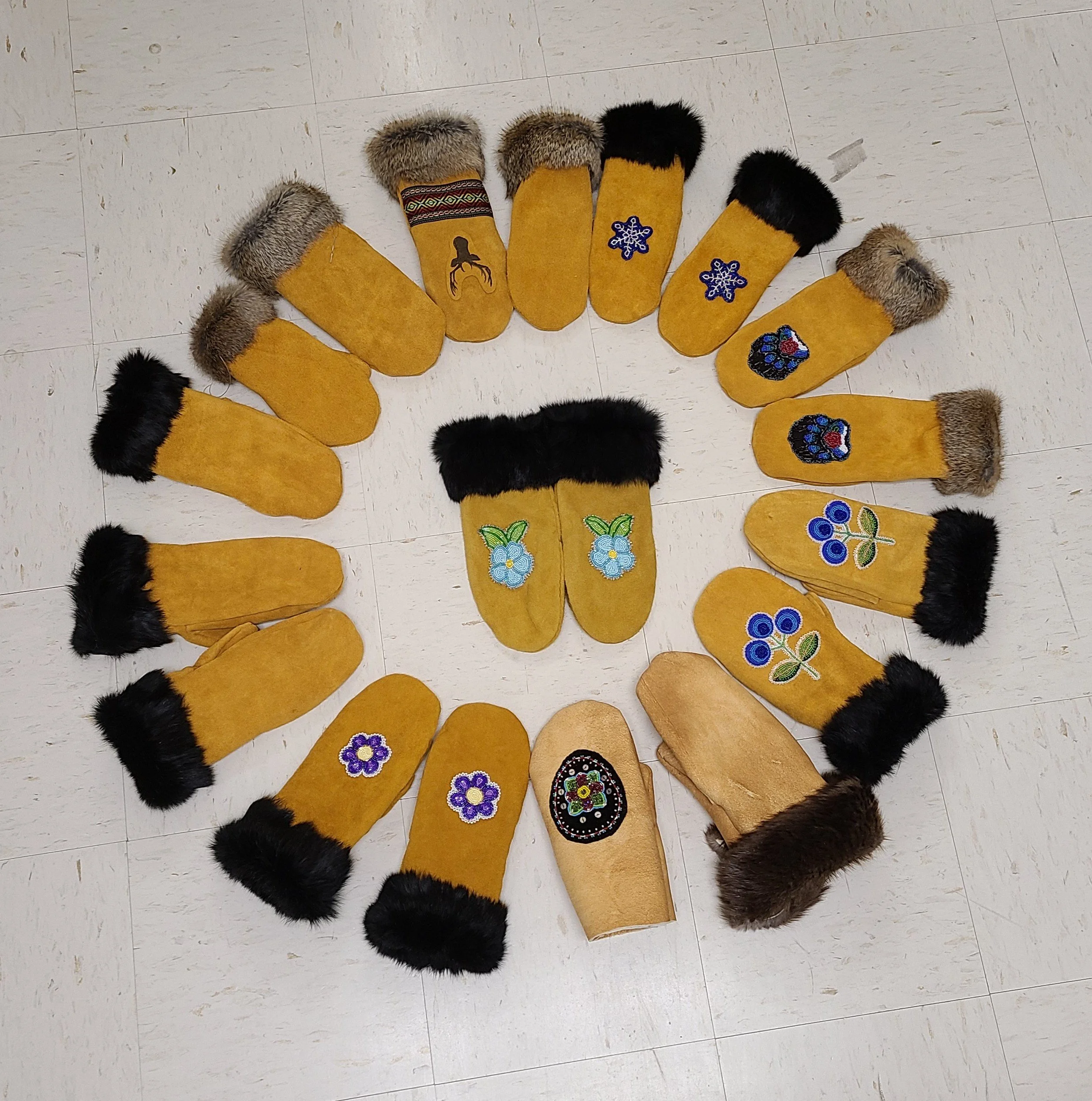 Indigenous Art of Mitten Making With Cindy Hamilton and Teresa McDowell