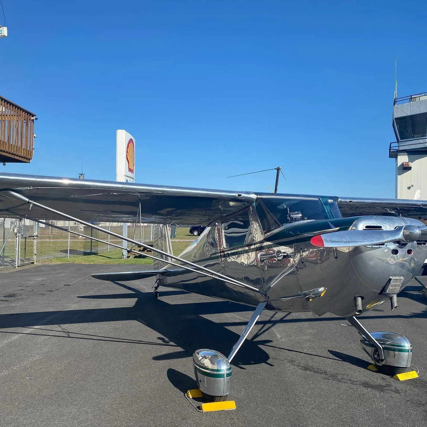 Cessna appreciation post. 

Saw this gem over in #Danbury, 
#Connecticut.

#Cessna 140 fixed wing. single engine. 2 seater 😉#tailwing, 12,500lb

#pilots #aviation #pilot #pilotlife #avgeek #aviationlovers #aviationphotography #aviationdaily #pilotso