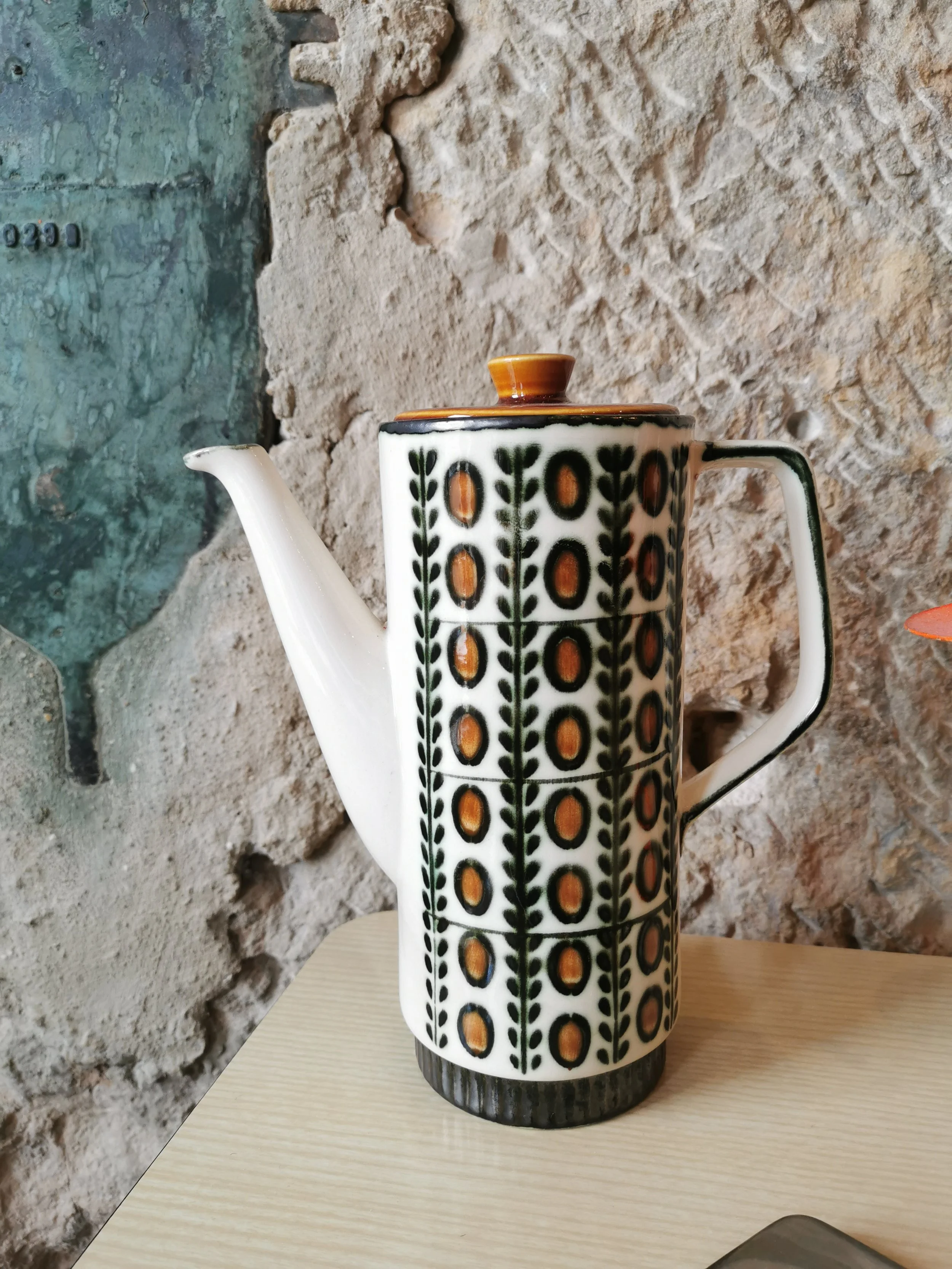 Théière en céramique 'Noix' Boch Belgium