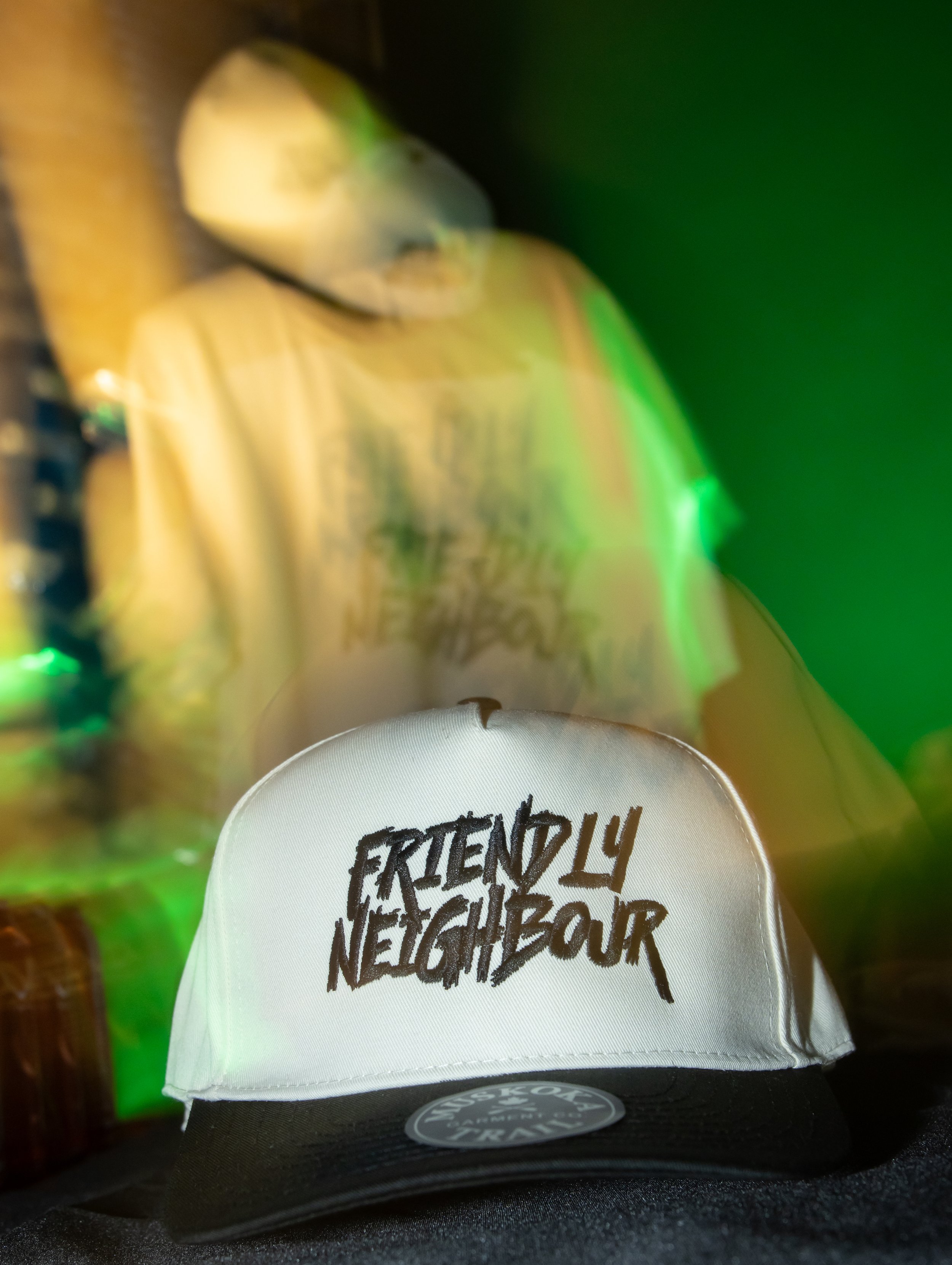 Friendly Neighbour Hat, White and Black