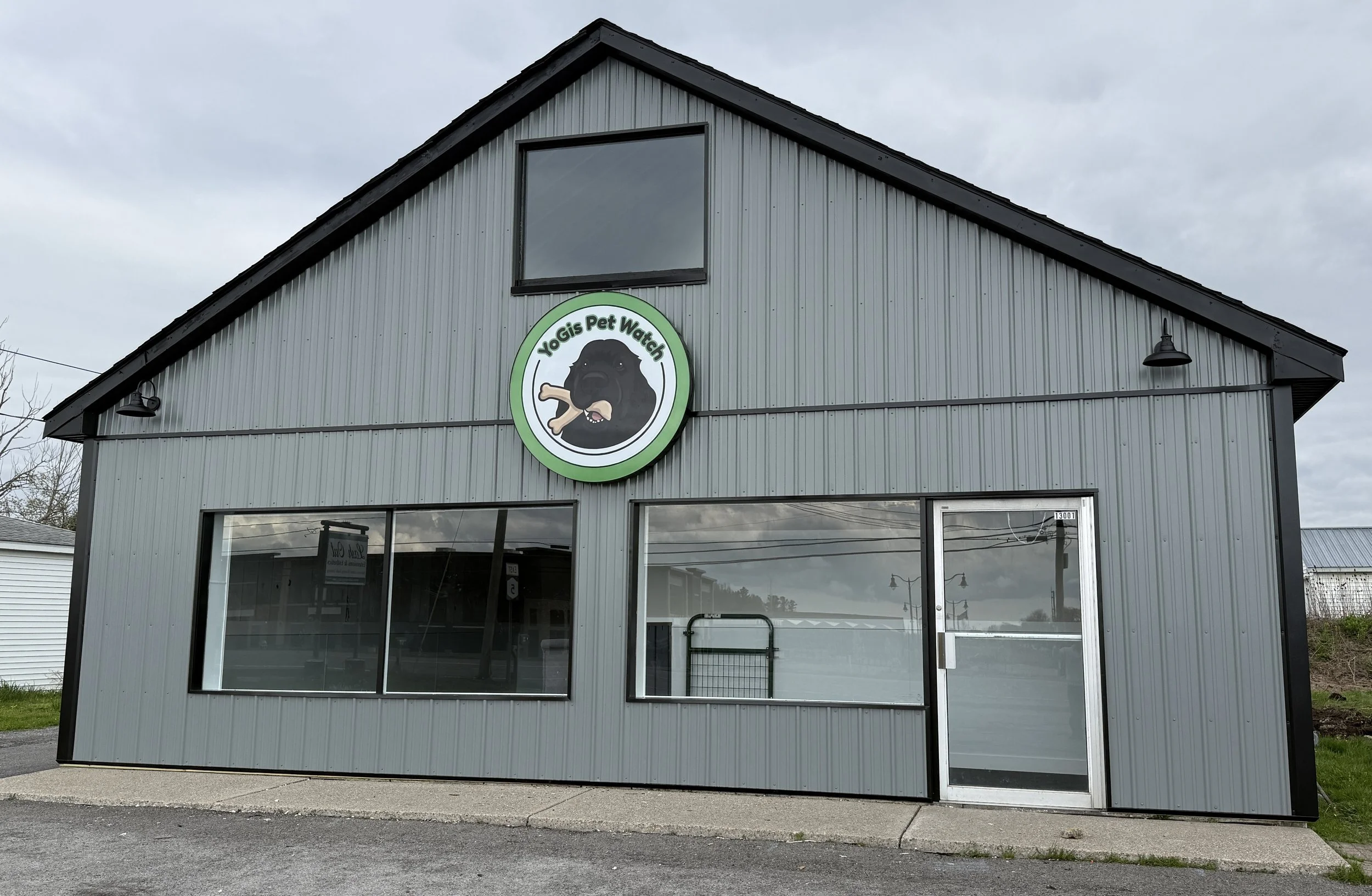 Front of building at Yogis pet watch