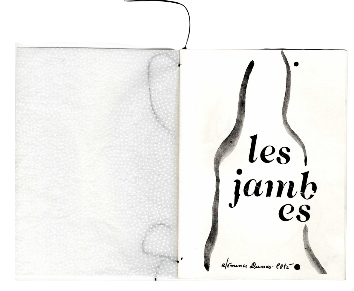 Page de livre avec le titre « les jambes » écrit en français, avec des lignes ondulées et une signature en bas.
