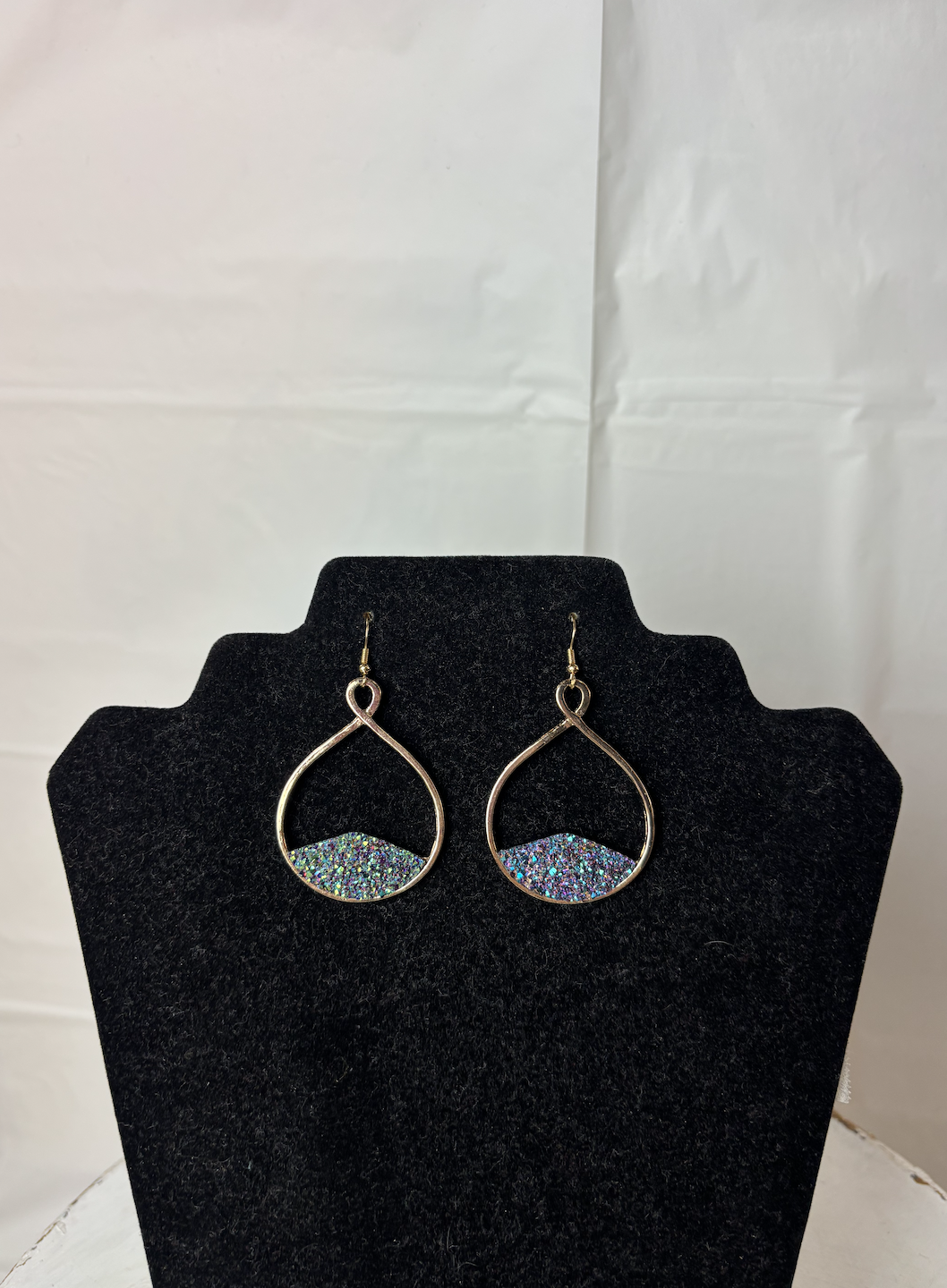 Silver with confetti sparkle earring