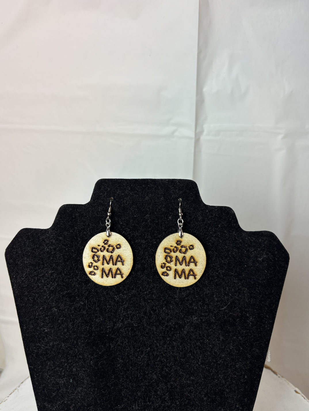 Wooden cheetah "mama" earring