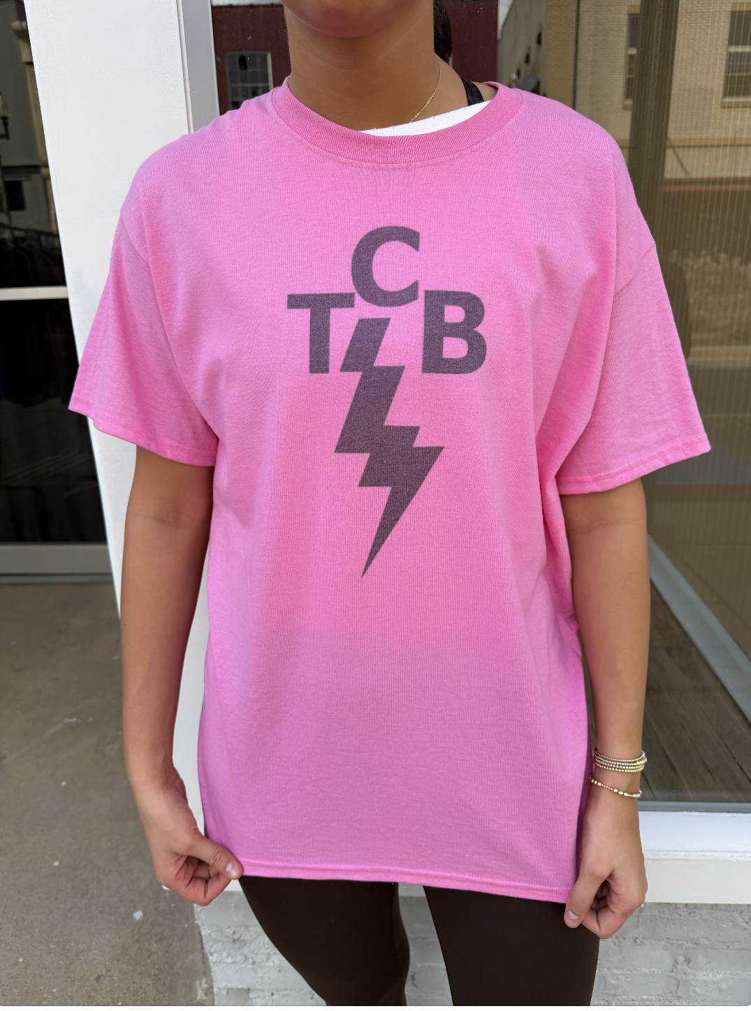 Tee