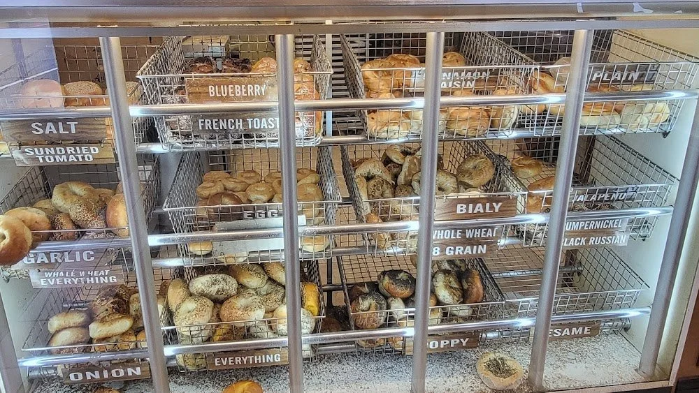 Hamburg Hot Bagels: The home of the hand-rolled bagel in Hamburg