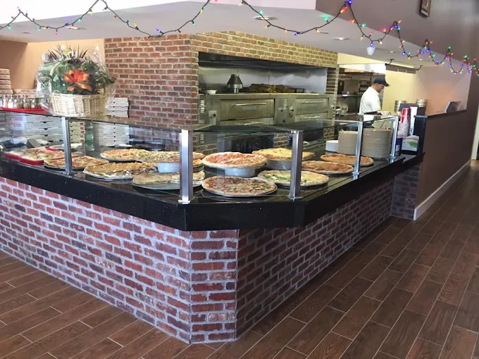 Tomato Garden: The Heart of Vernon’s Pizza Scene