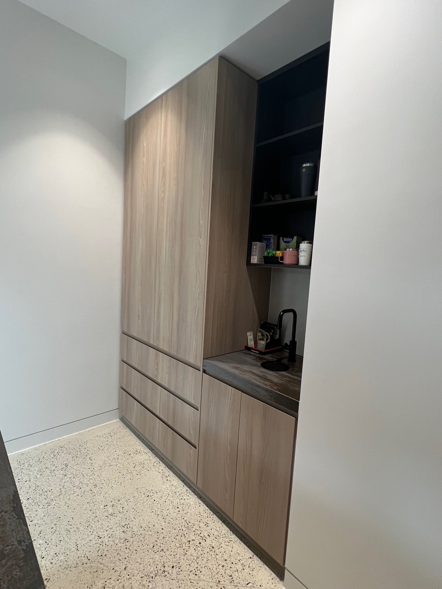Modern Kitchen Donvale
