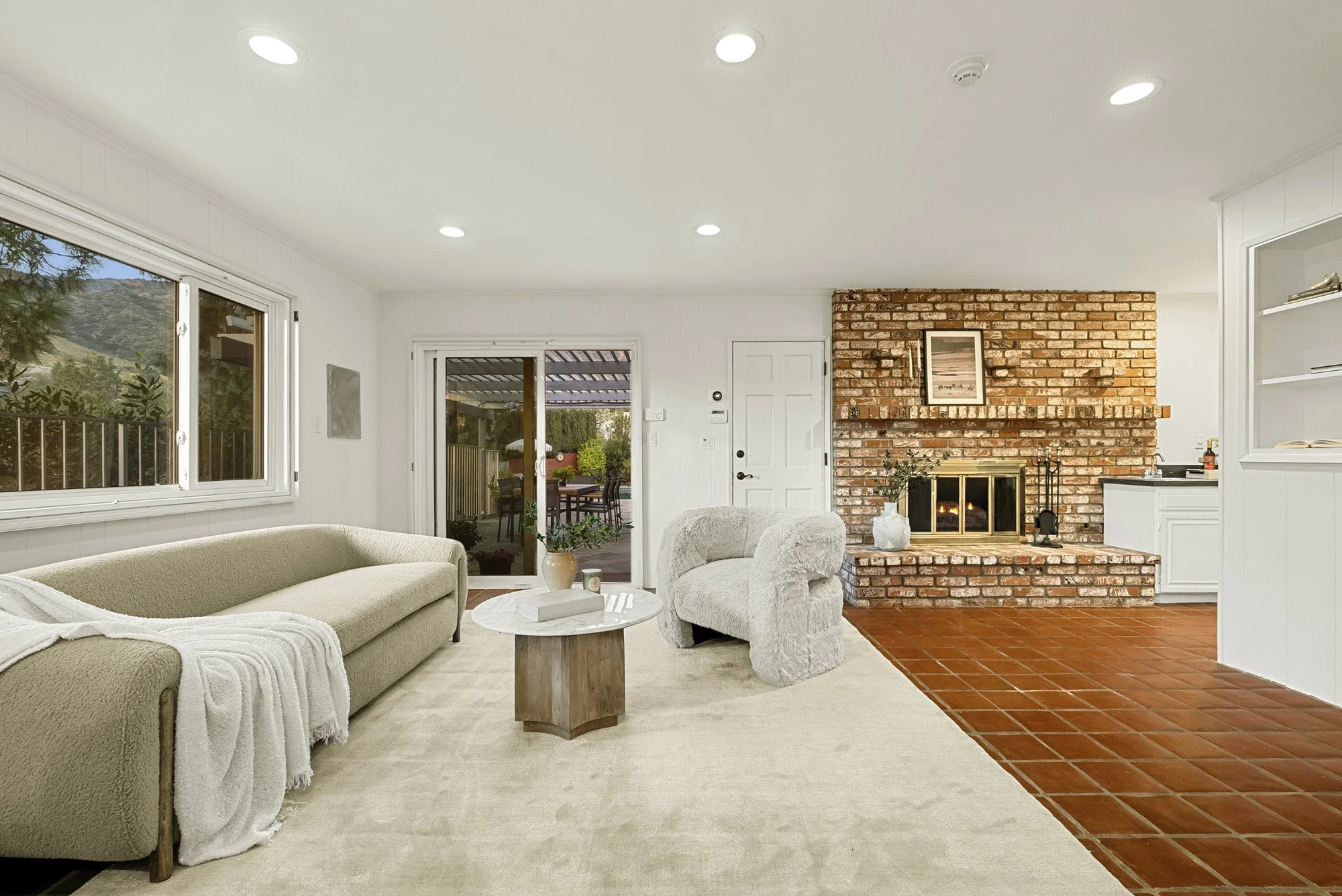 3127 Arrowhead 24.jpg