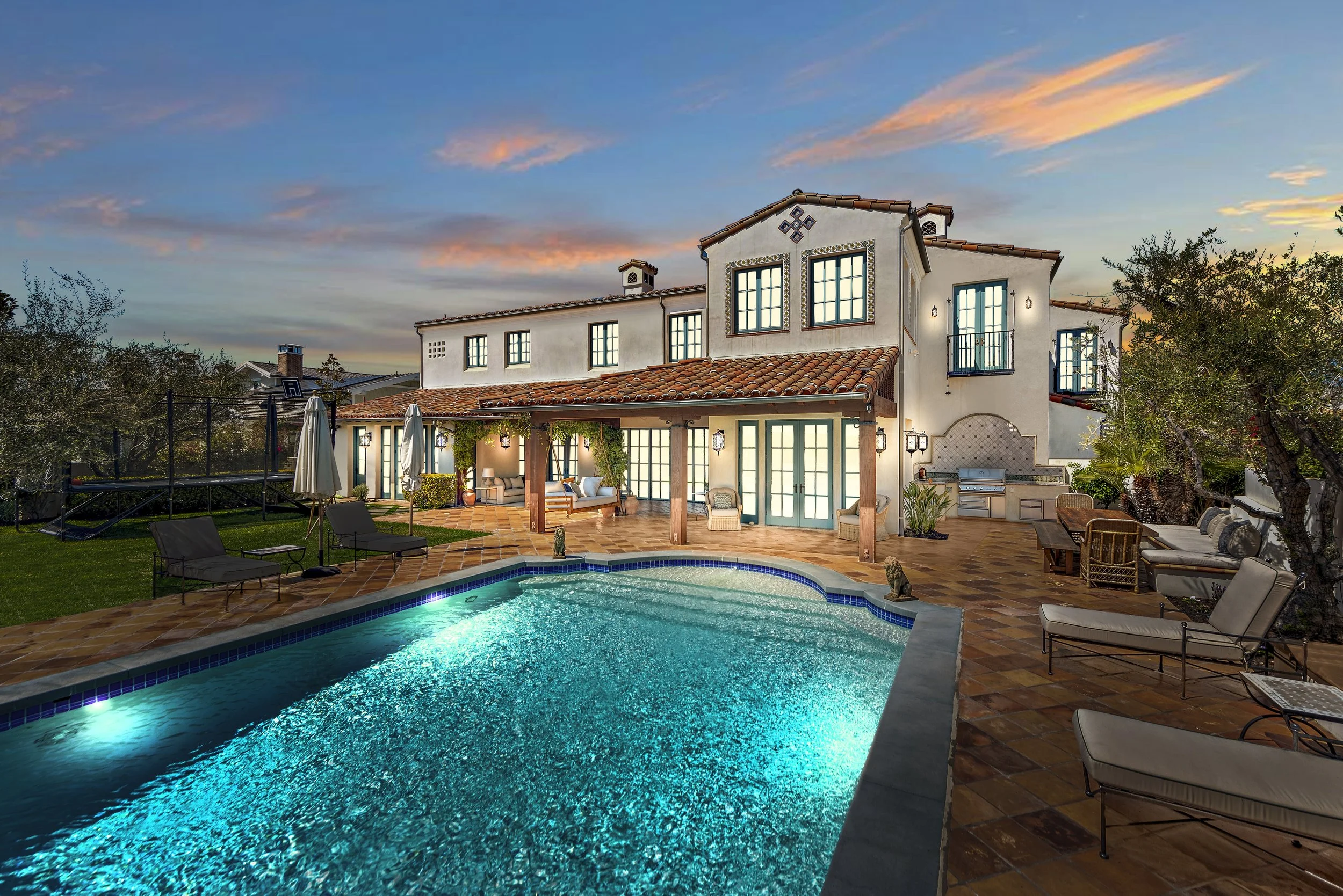 2-88-print-1 Overlook TWILIGHT 2.jpg